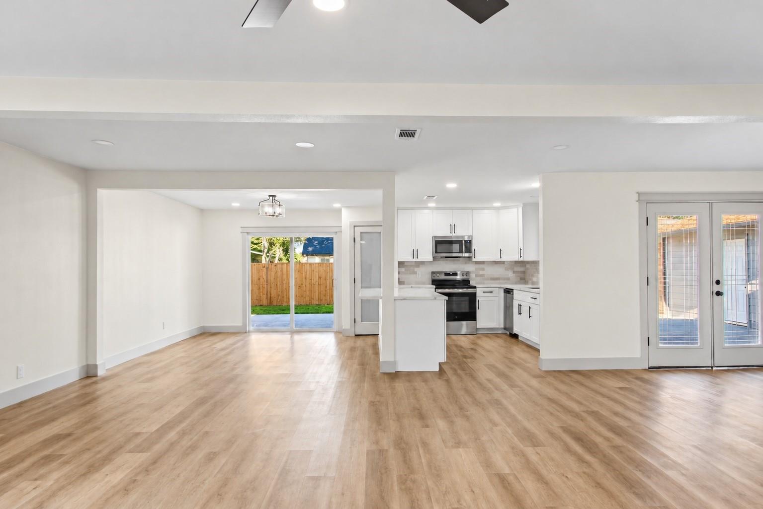 855 Silverpines Road Property Photo 12