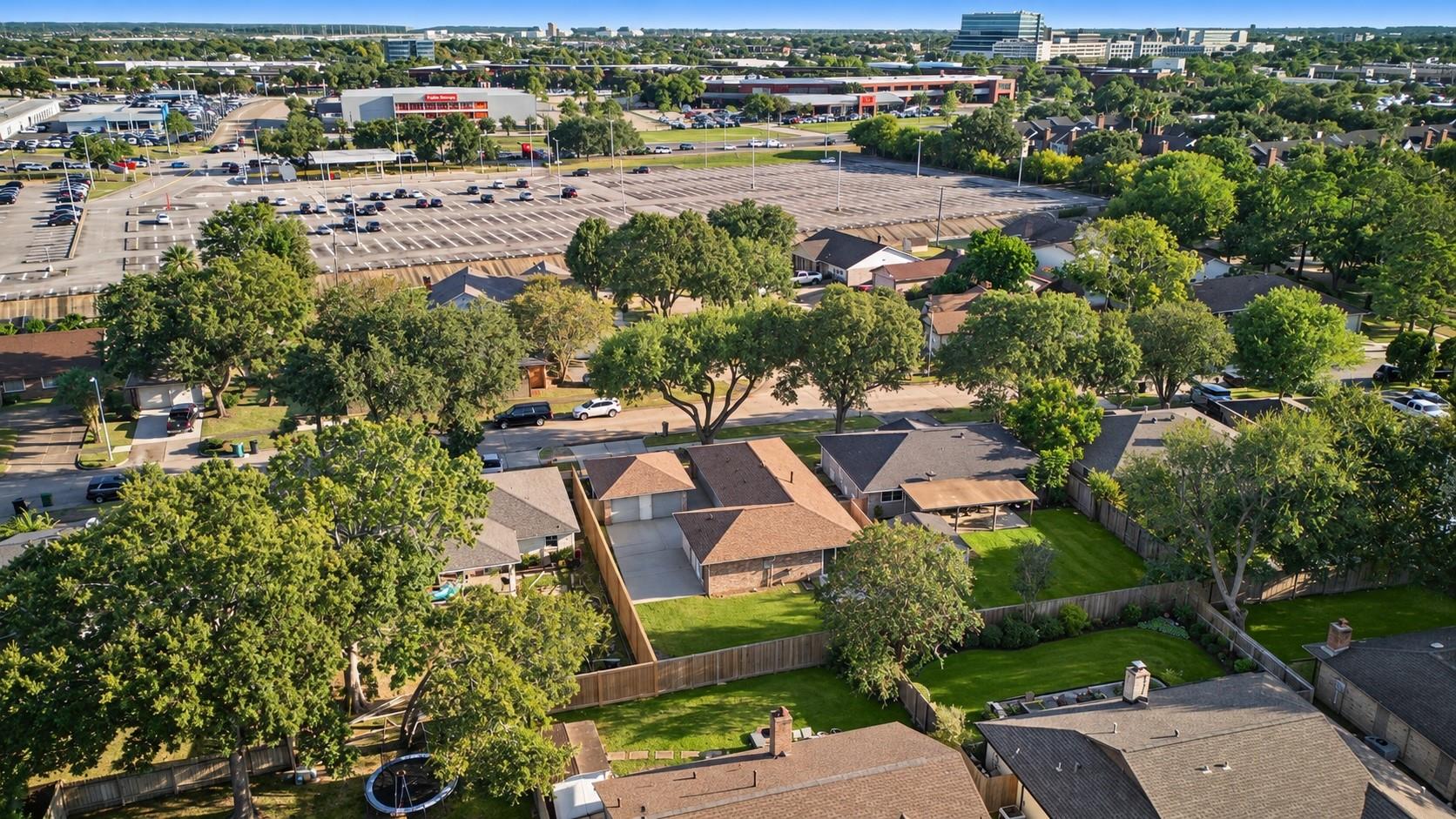 855 Silverpines Road Property Photo 42