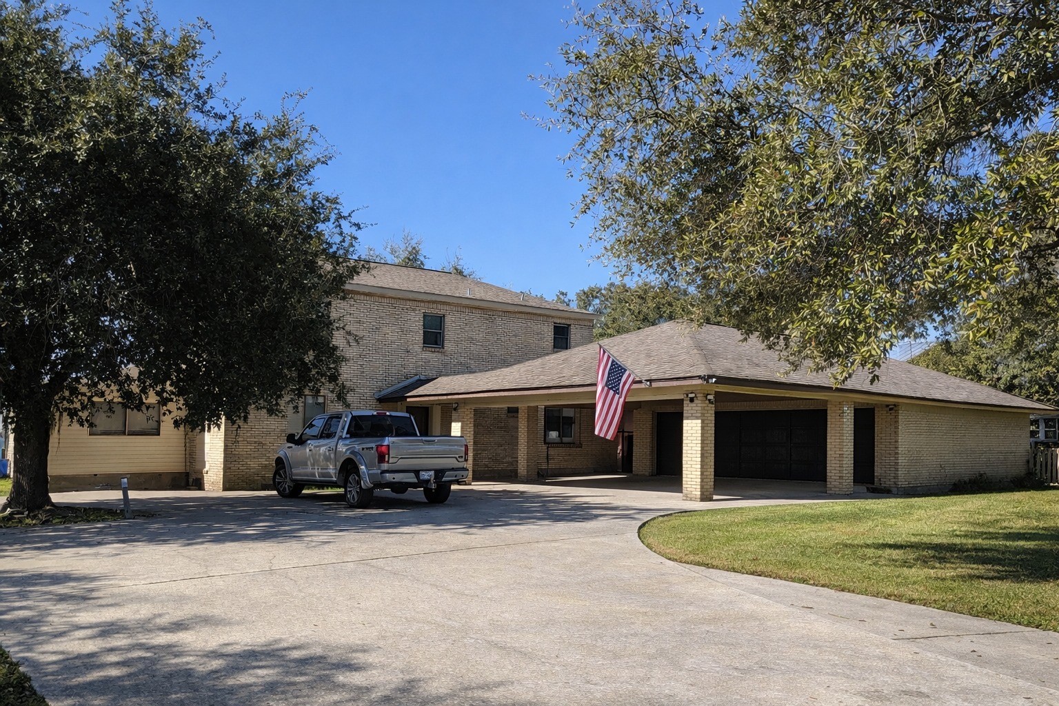 5315 Bayway Drive Property Photo 6