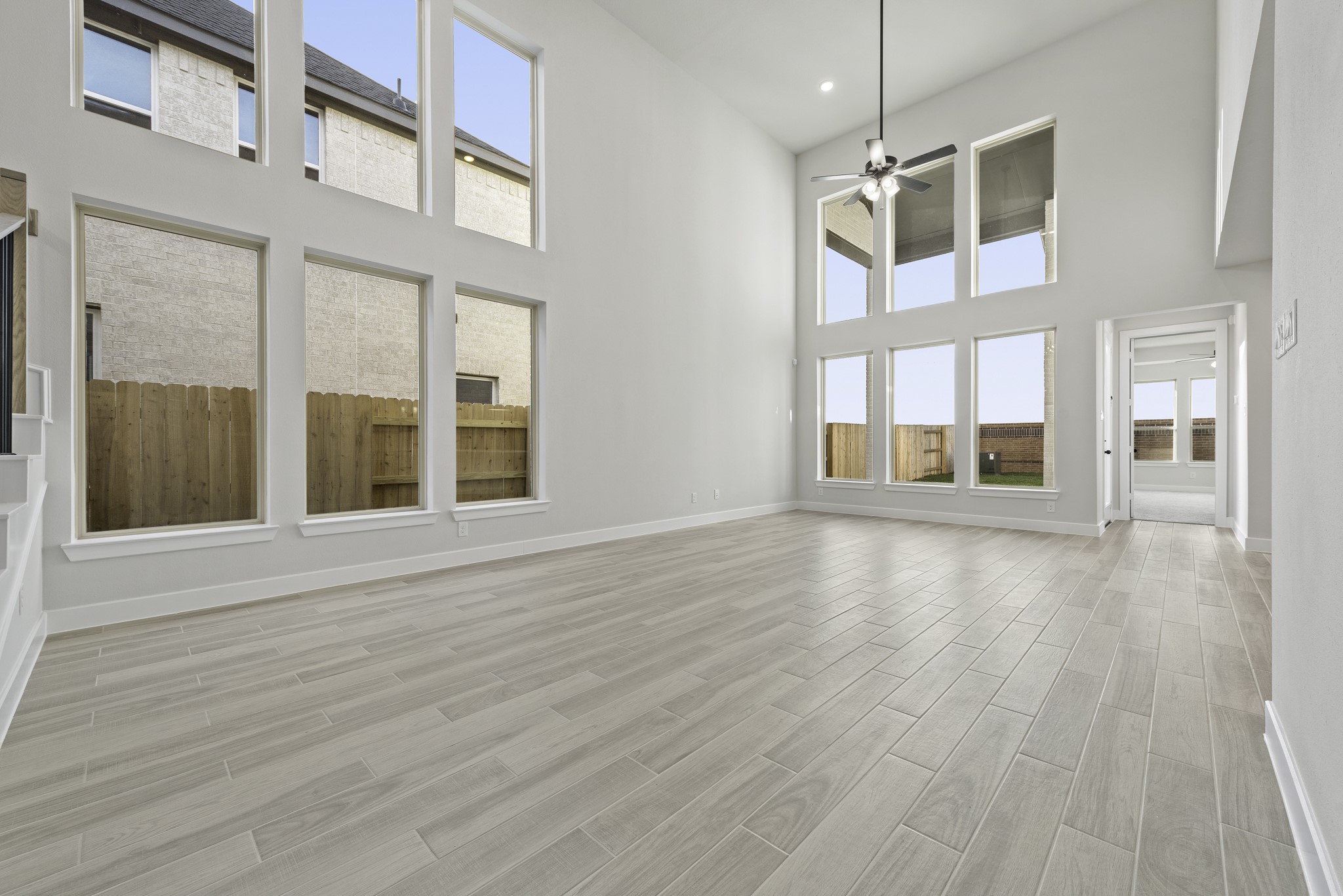 24914 Poppy Terrace Court Property Photo 3