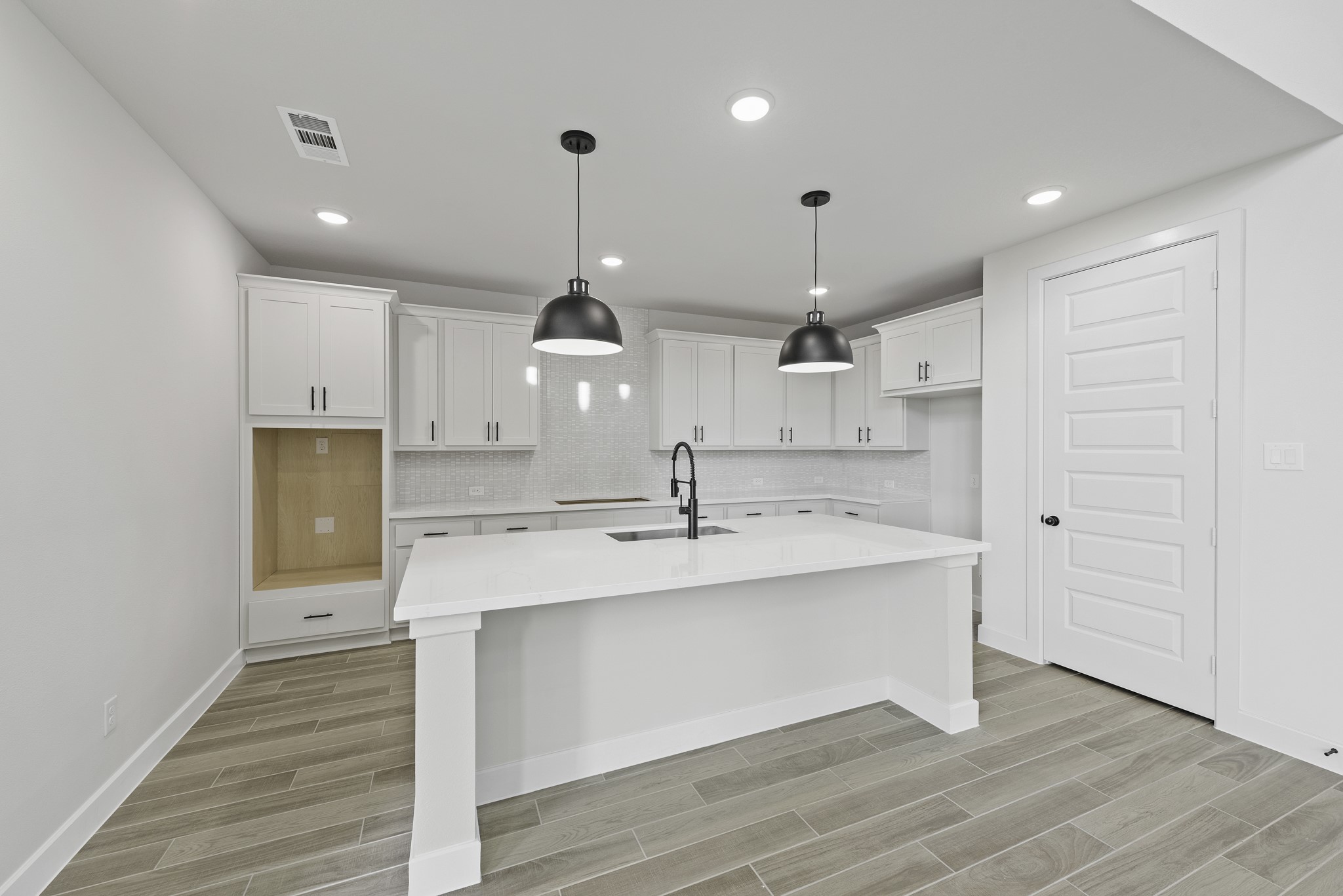 24914 Poppy Terrace Court Property Photo 6