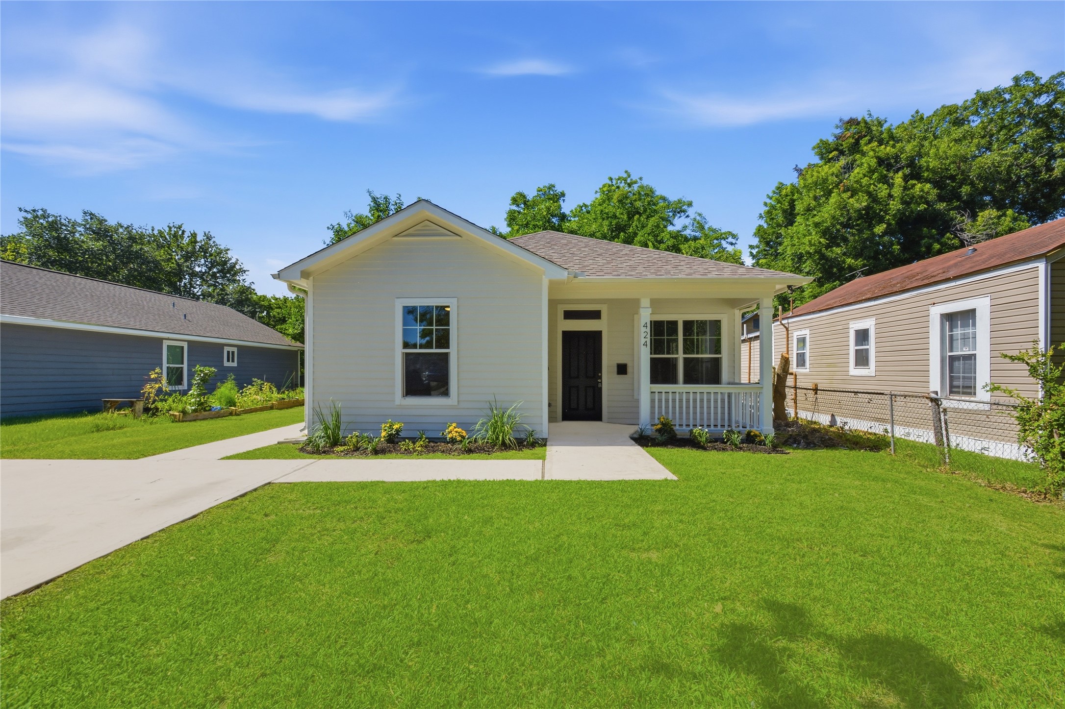 424 5th Avenue N Property Photo 1