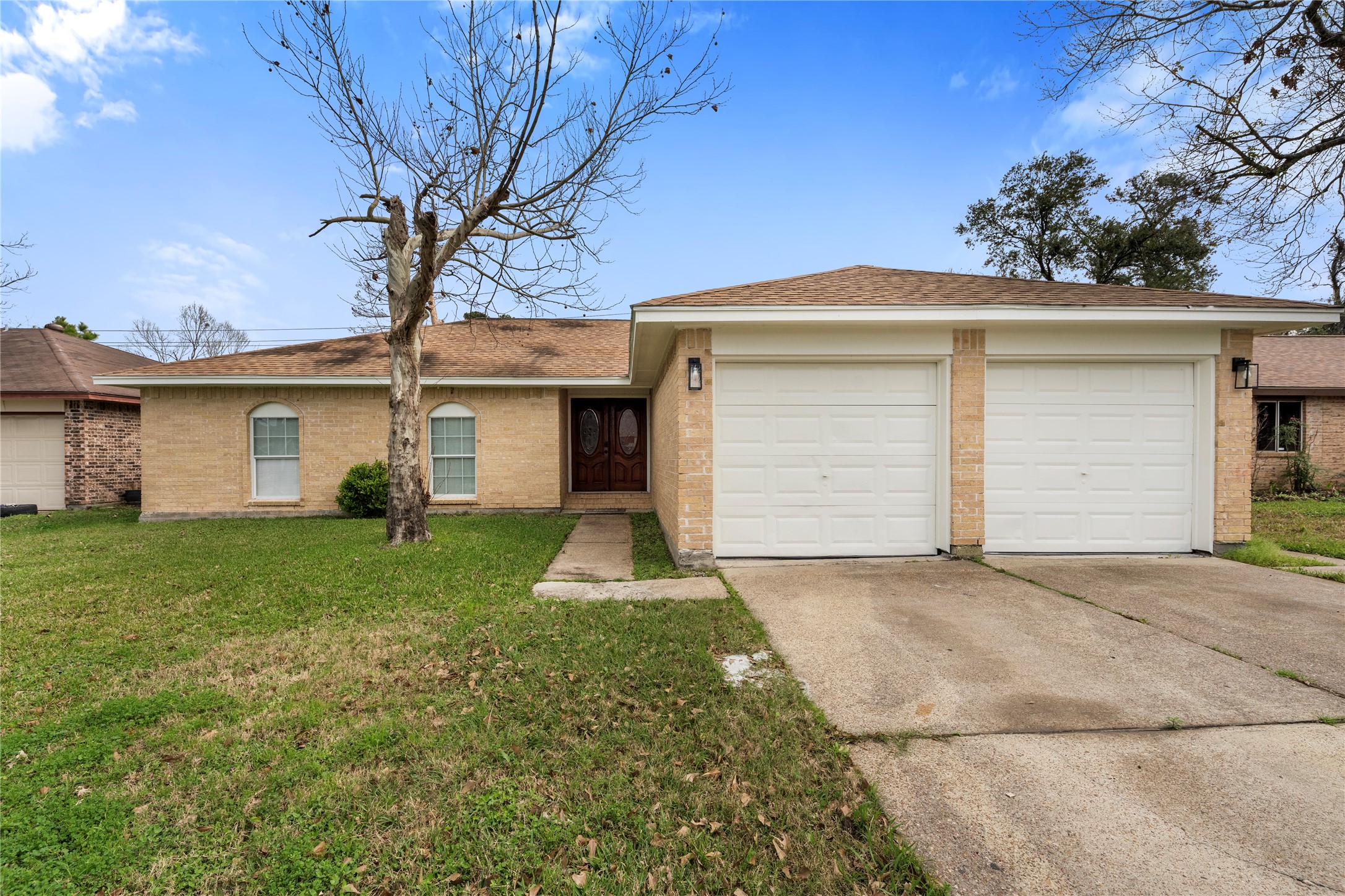 1446 Castle Glen Drive Property Photo 1