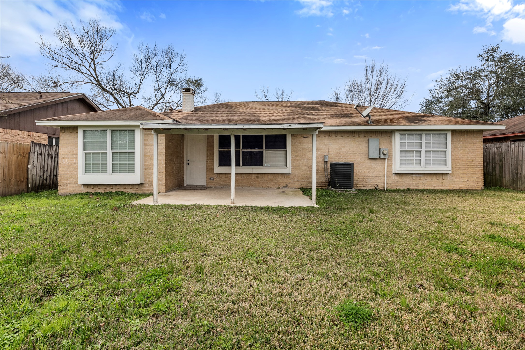 1446 Castle Glen Drive Property Photo 17