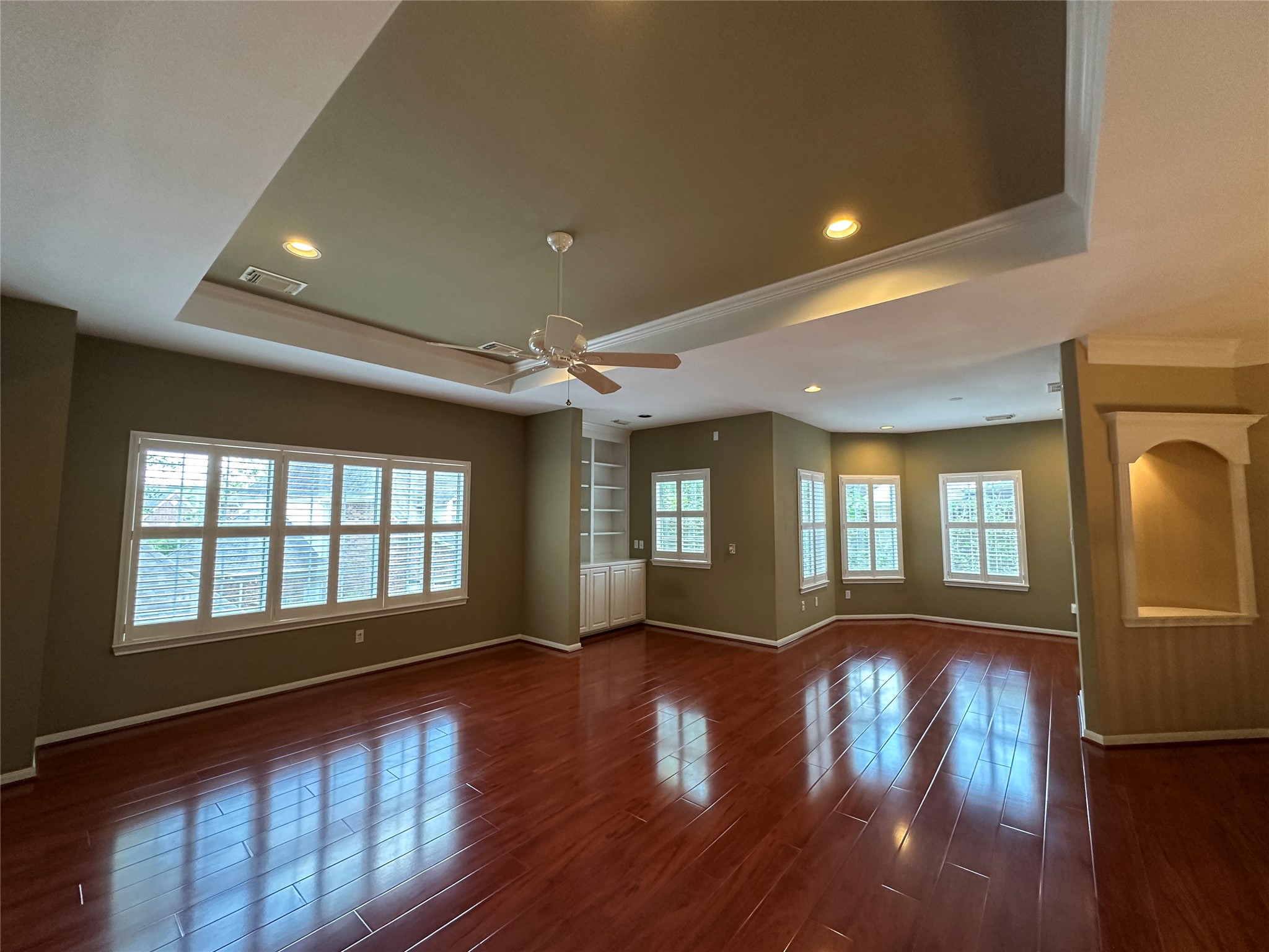 17 Ambleside Crescent Drive Property Photo 10