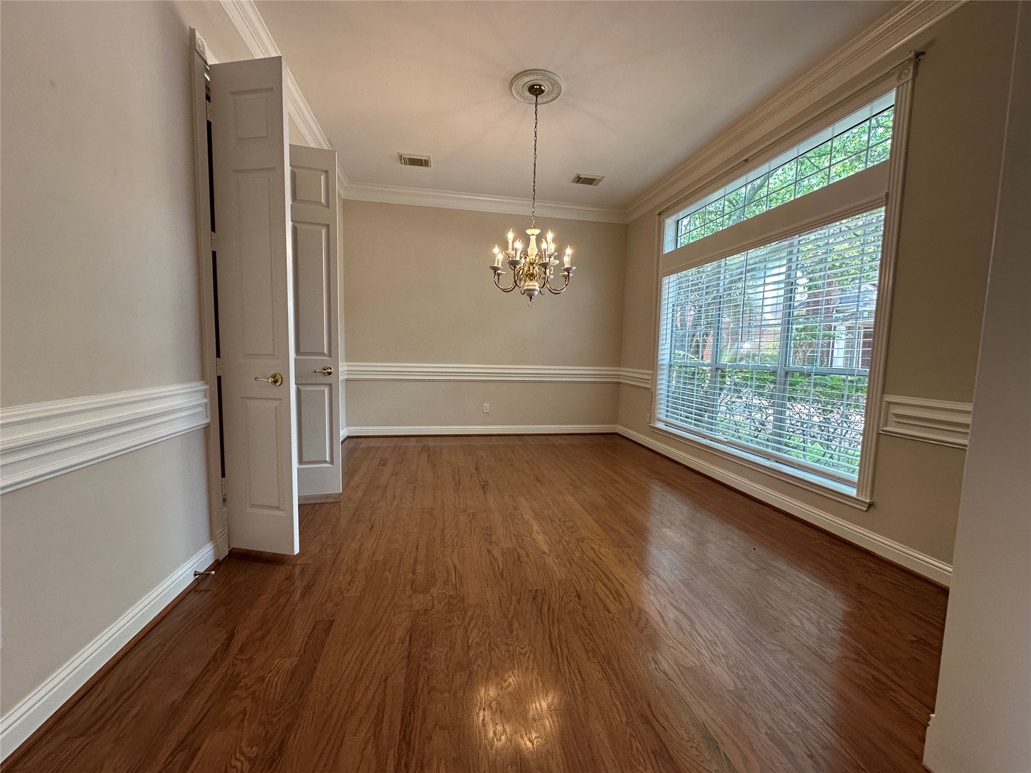 17 Ambleside Crescent Drive Property Photo 12