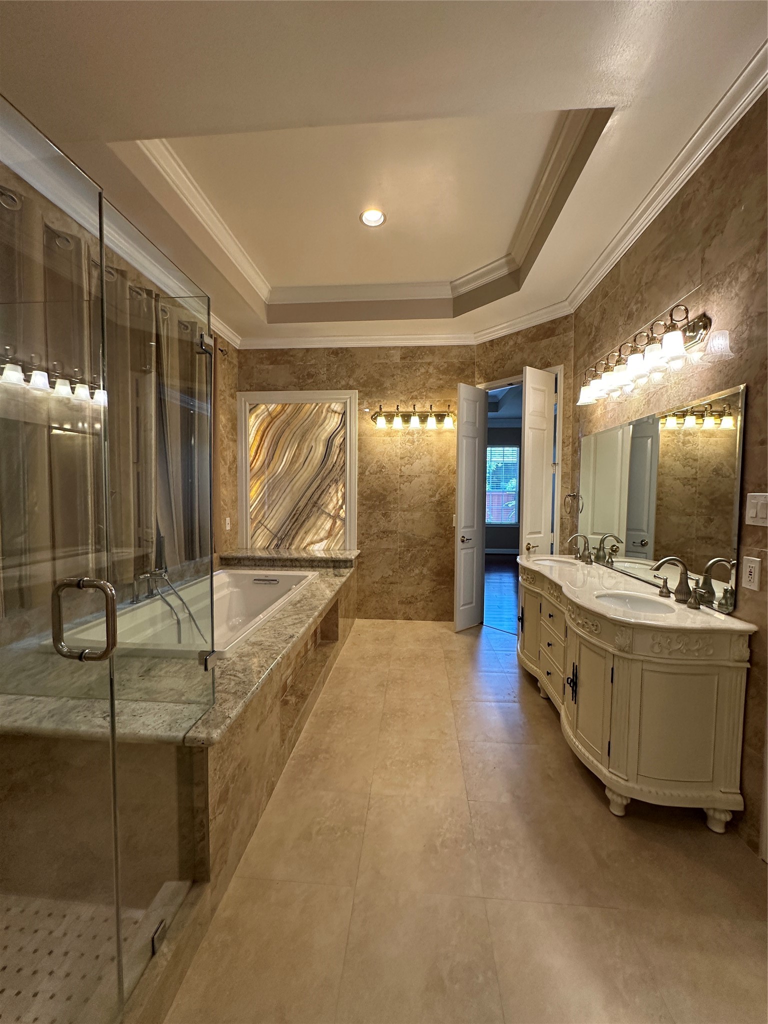 17 Ambleside Crescent Drive Property Photo 16