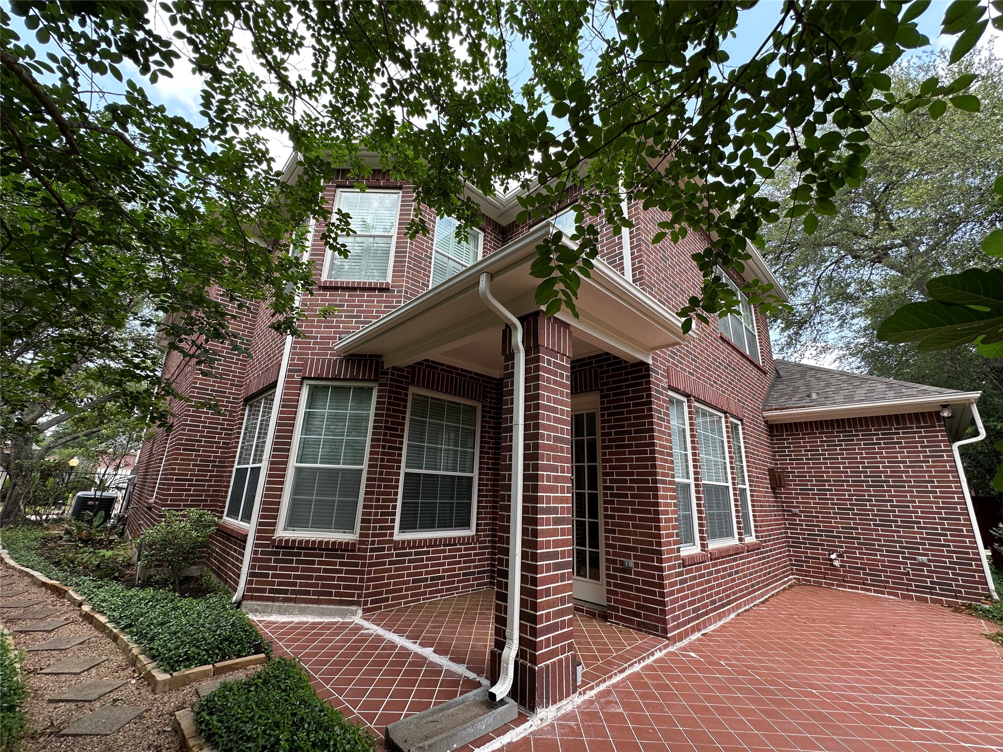 17 Ambleside Crescent Drive Property Photo 26