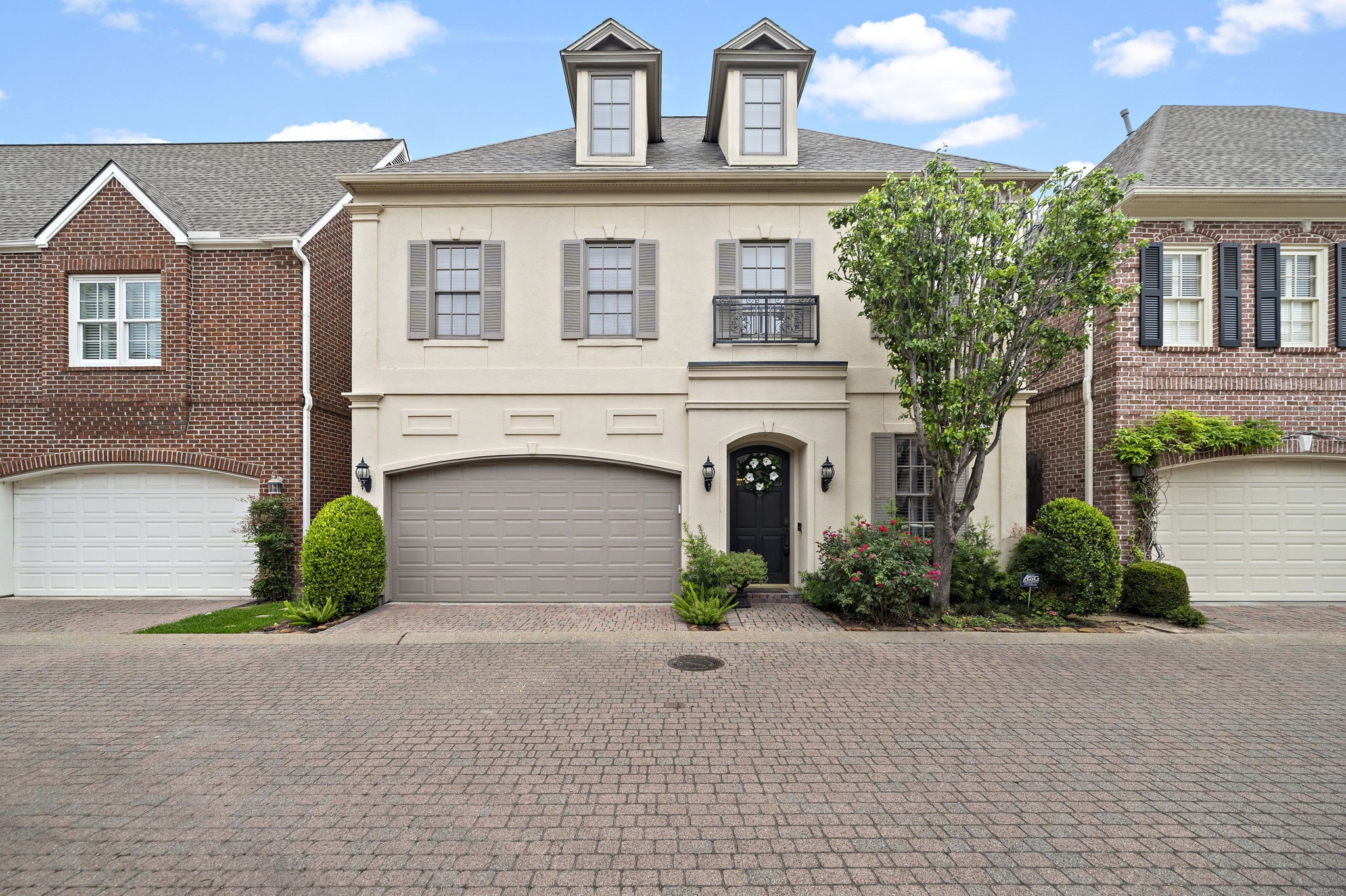 1229 Ripple Creek Drive Property Photo 1