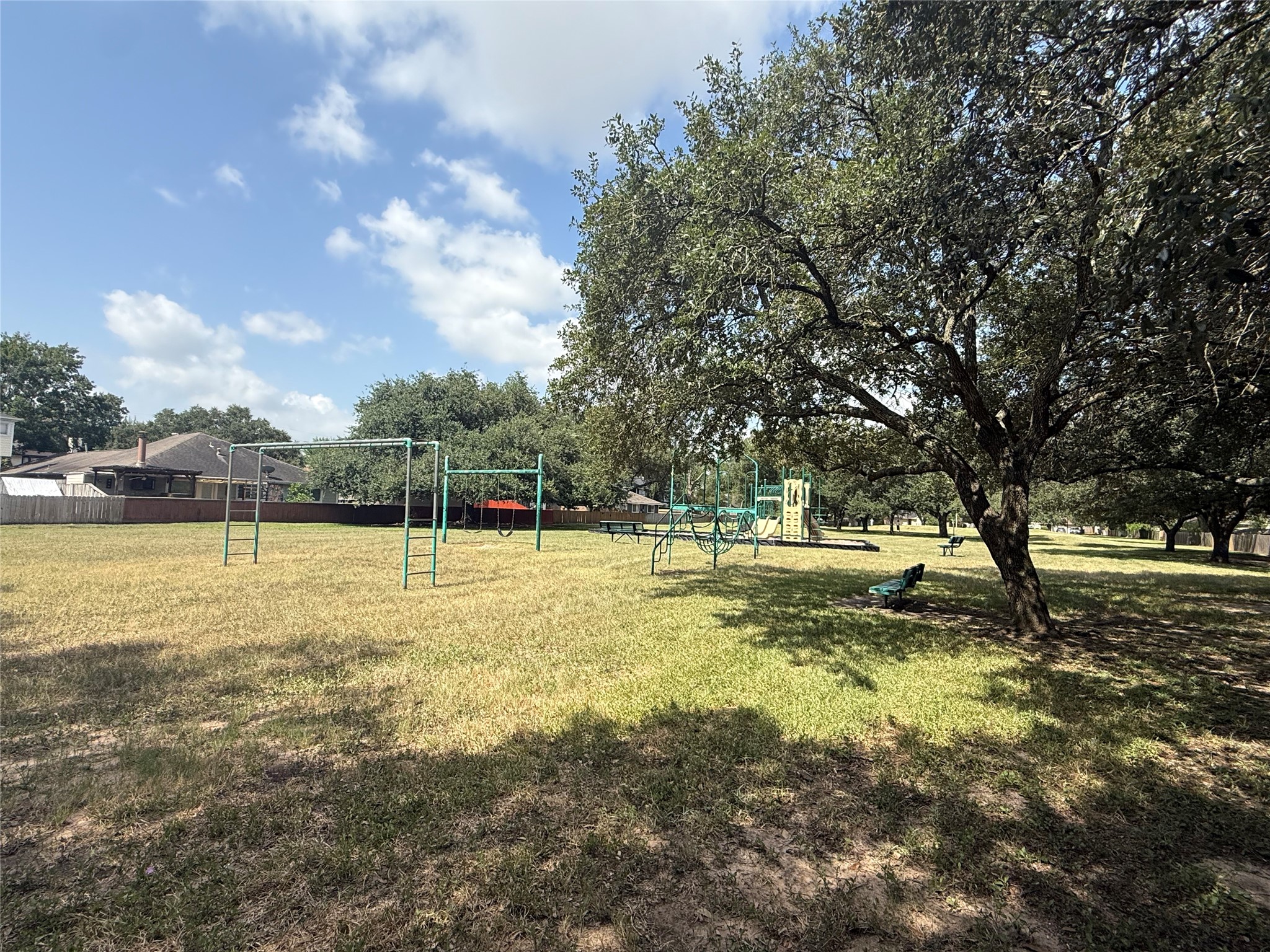 1703 Windy Knoll Drive Property Photo 3
