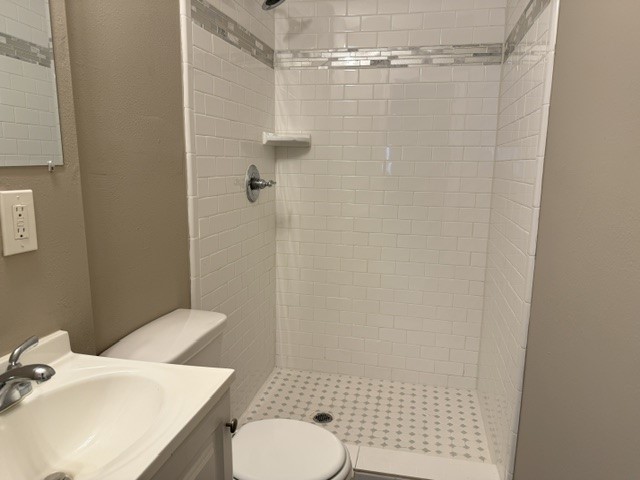 3626 Yellowstone Boulevard Property Photo 9