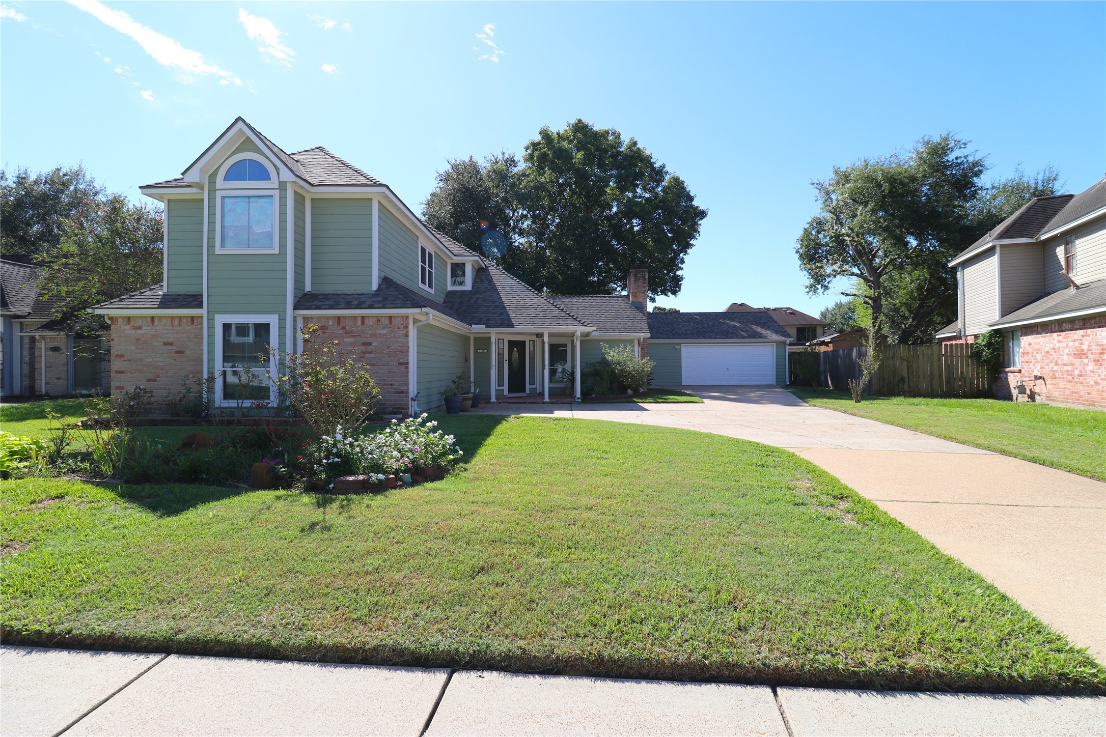 11219 Hambleton Way Property Photo 1