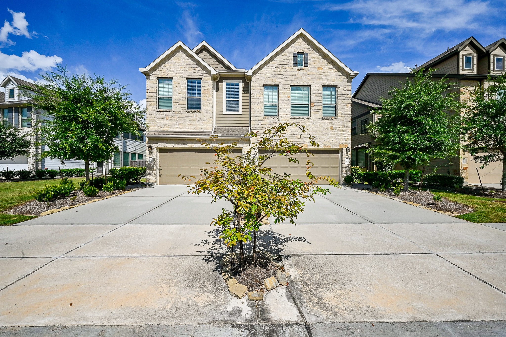 16103 Northern Cardinal Lane Property Photo 6