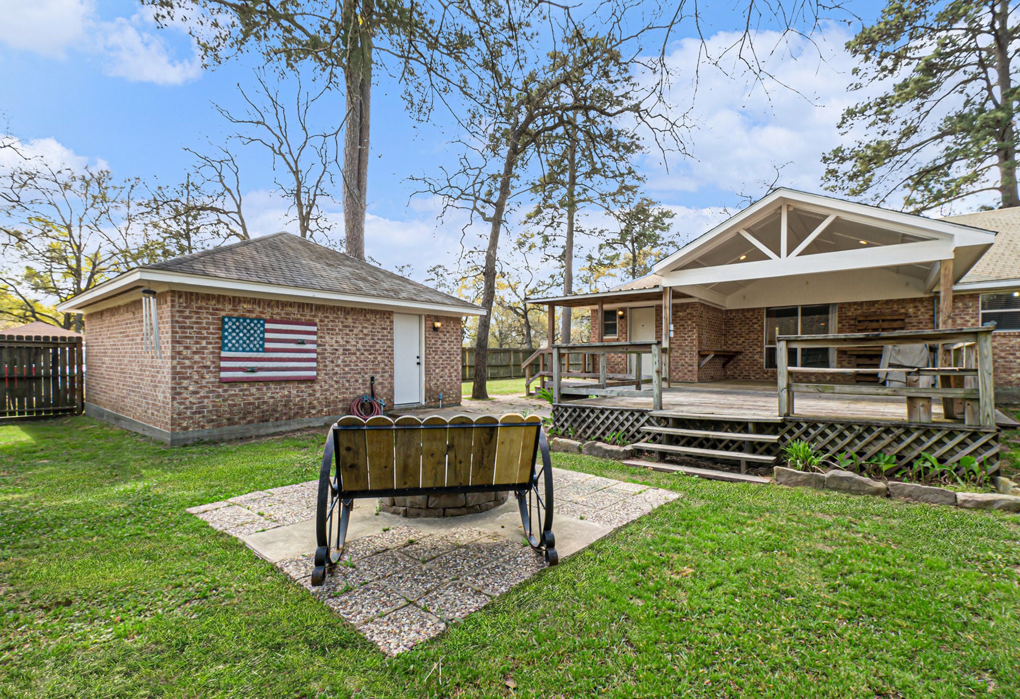 19331 E Lakeshore Drive Property Photo 20