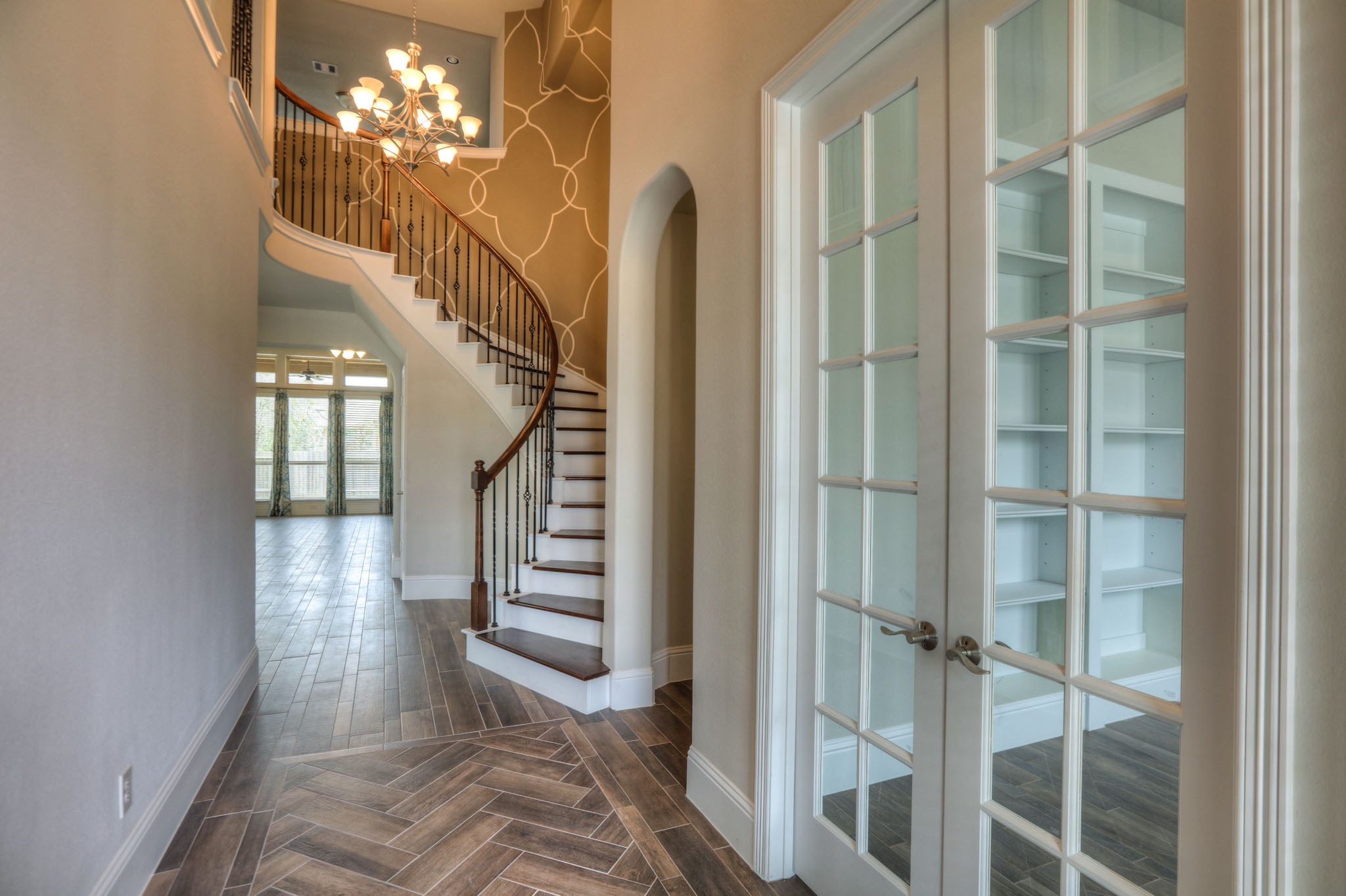 19 Cohasset Place Property Photo 5
