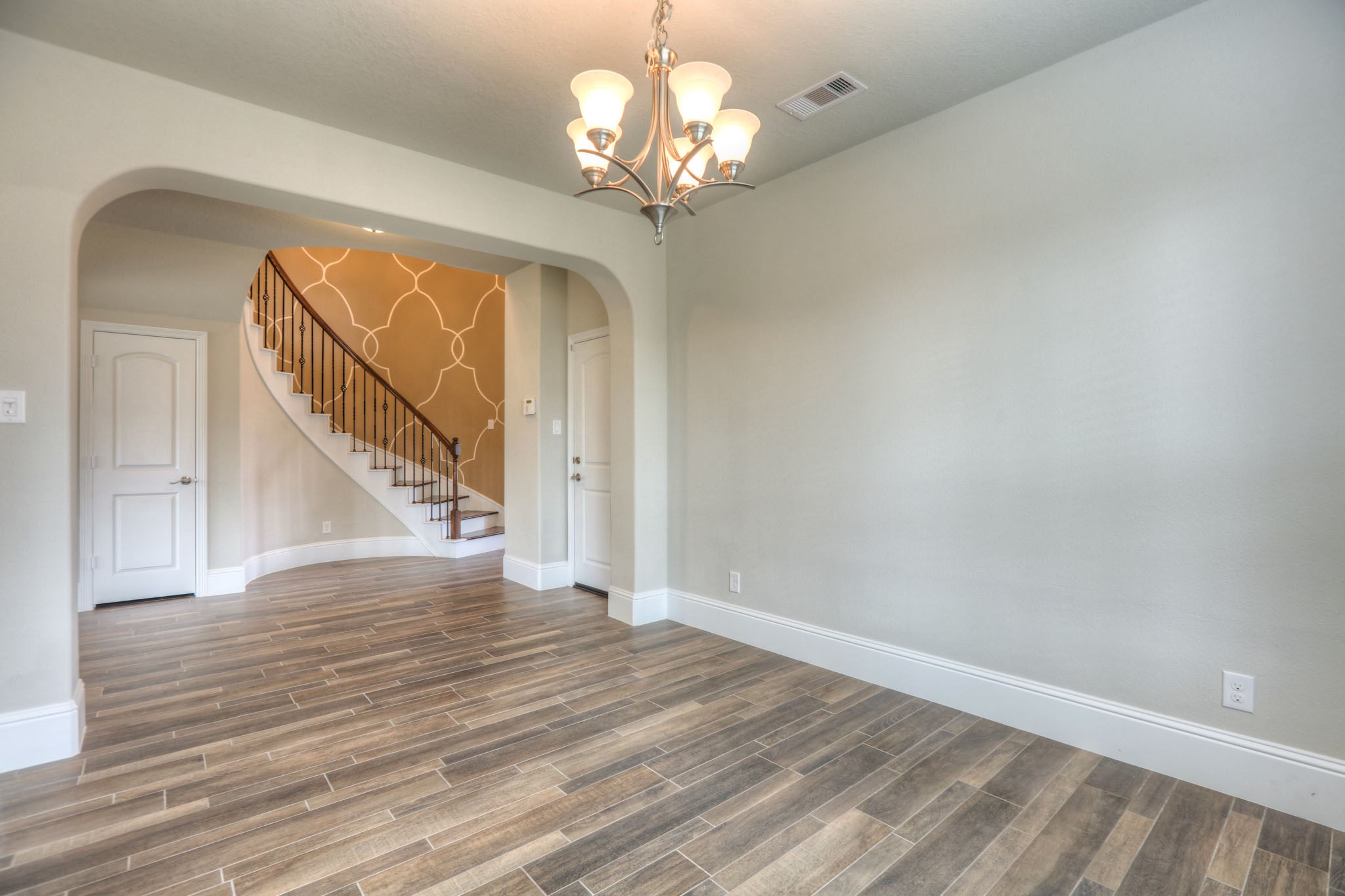 19 Cohasset Place Property Photo 9