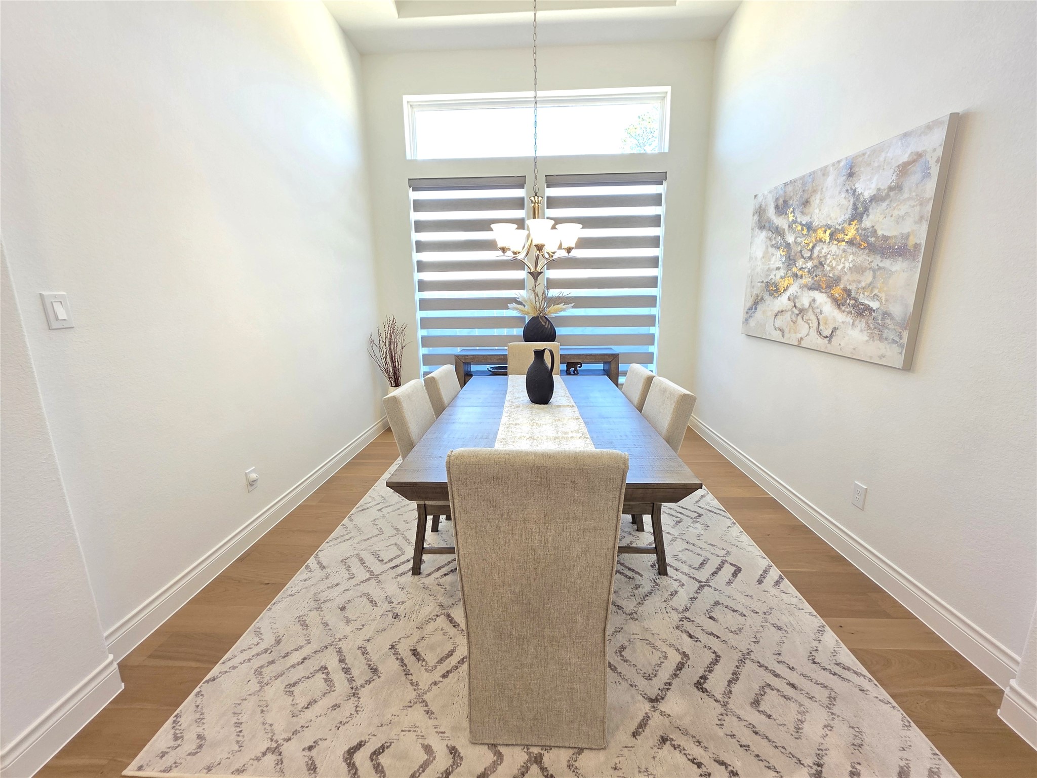 22045 Gateway Arch Drive Property Photo 9