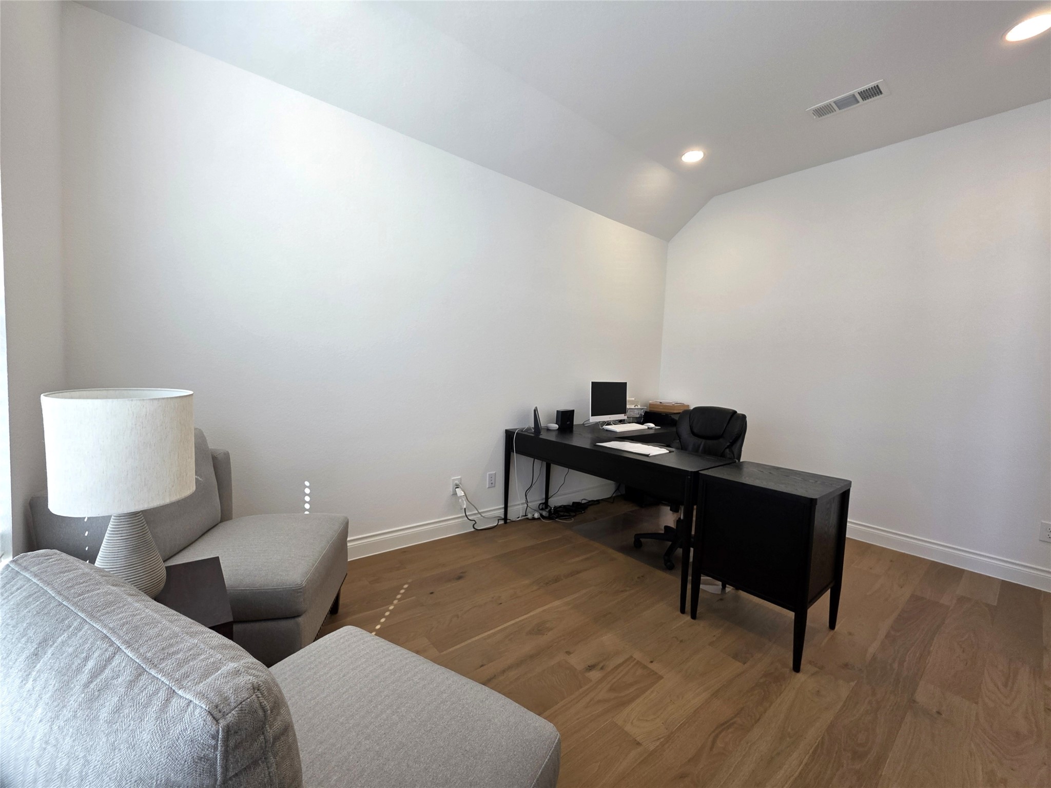 22045 Gateway Arch Drive Property Photo 12