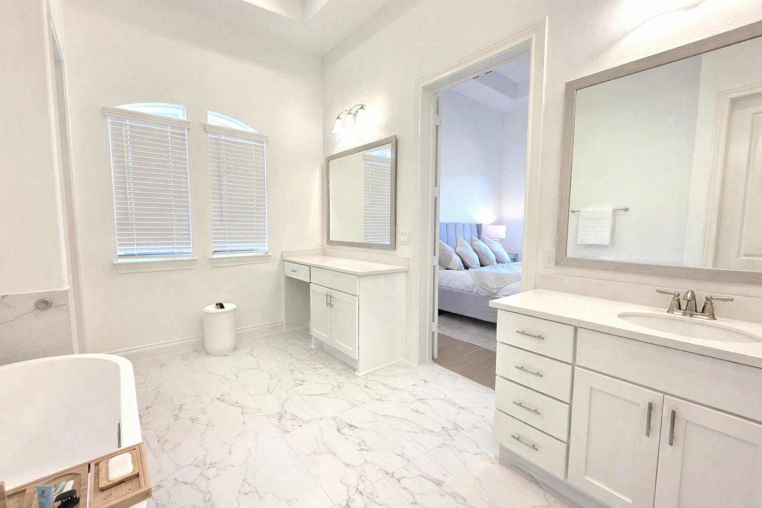 22045 Gateway Arch Drive Property Photo 17