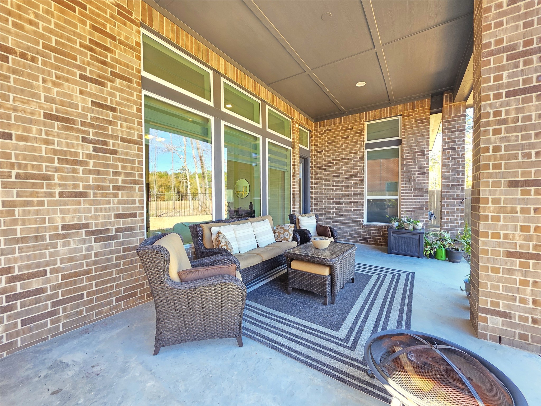 22045 Gateway Arch Drive Property Photo 25