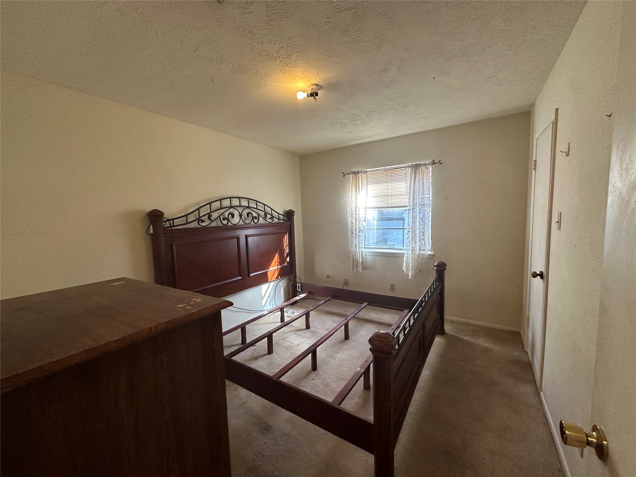 10415 Towne Oak Lane Property Photo 13