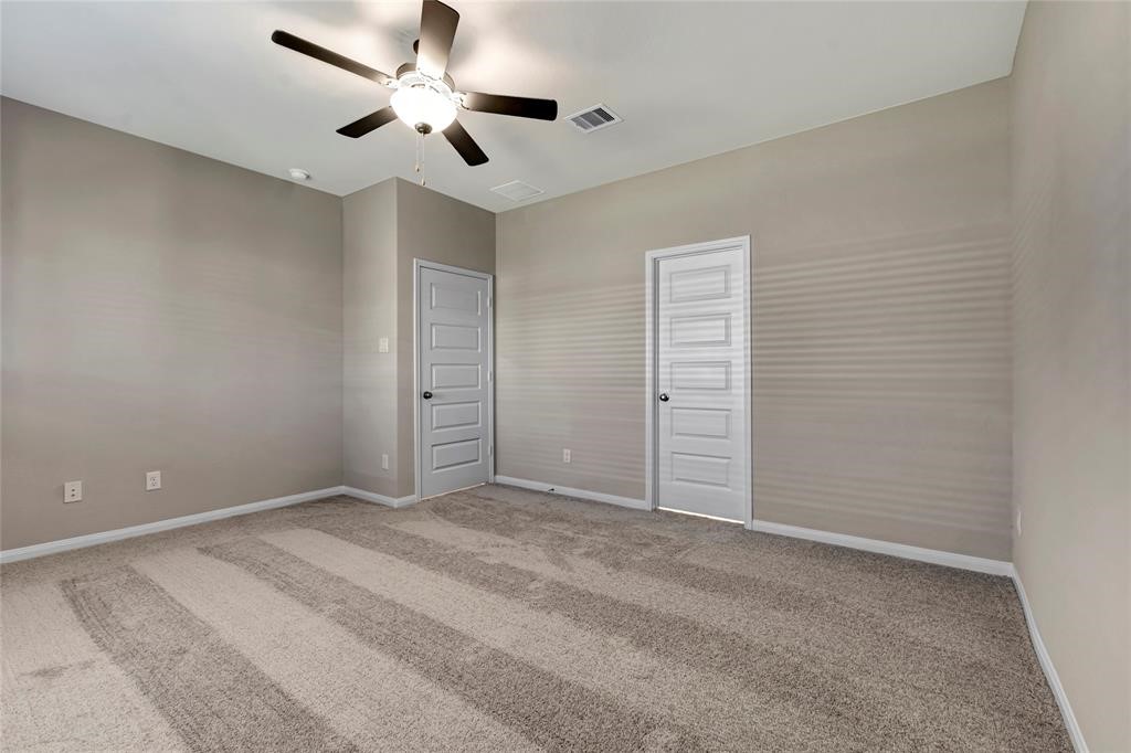 903 Cloverdale Drive Property Photo 23