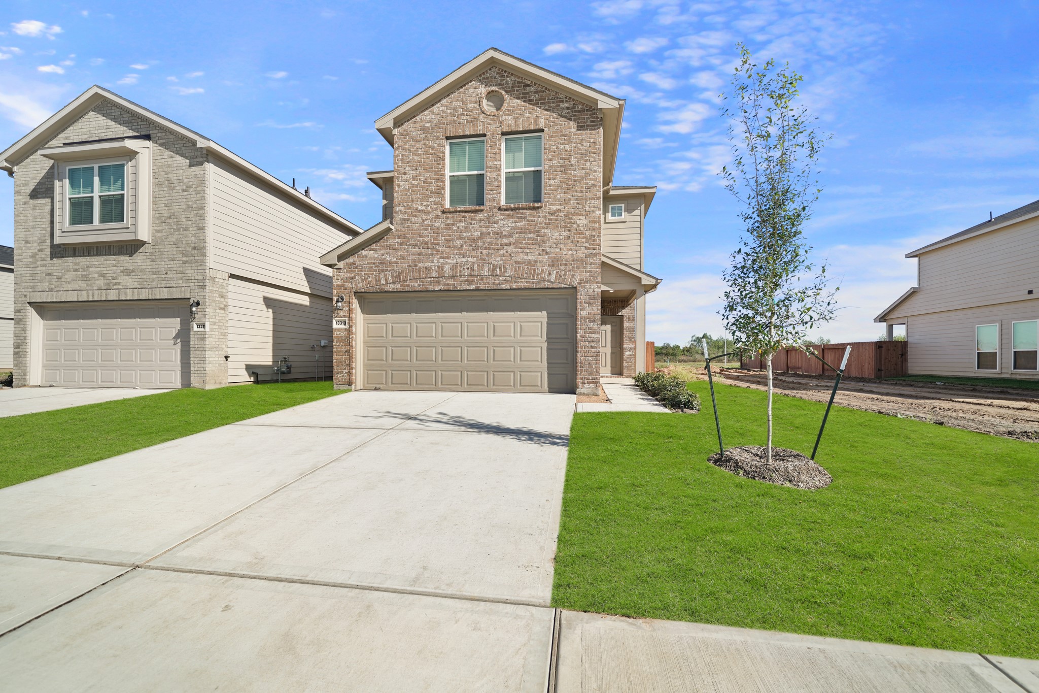 13429 Lucky Bill Lane Property Photo 1