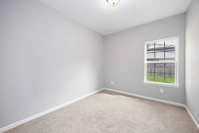 4507 White Rock Street B Property Photo 13