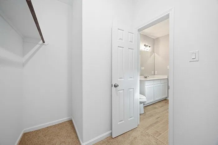 4507 White Rock Street B Property Photo 22