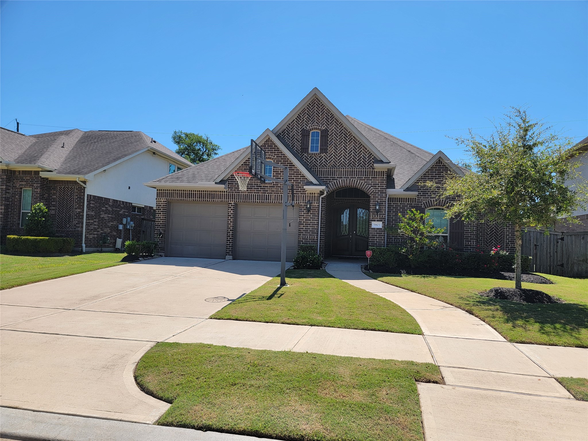 5803 Nowlands Run Lane Property Photo 1