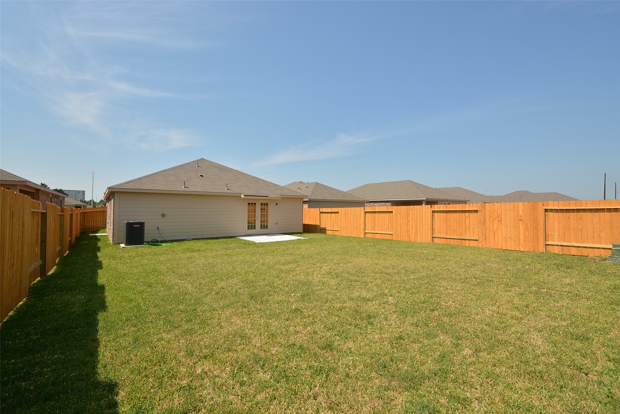 22426 Kennons Way Property Photo 13