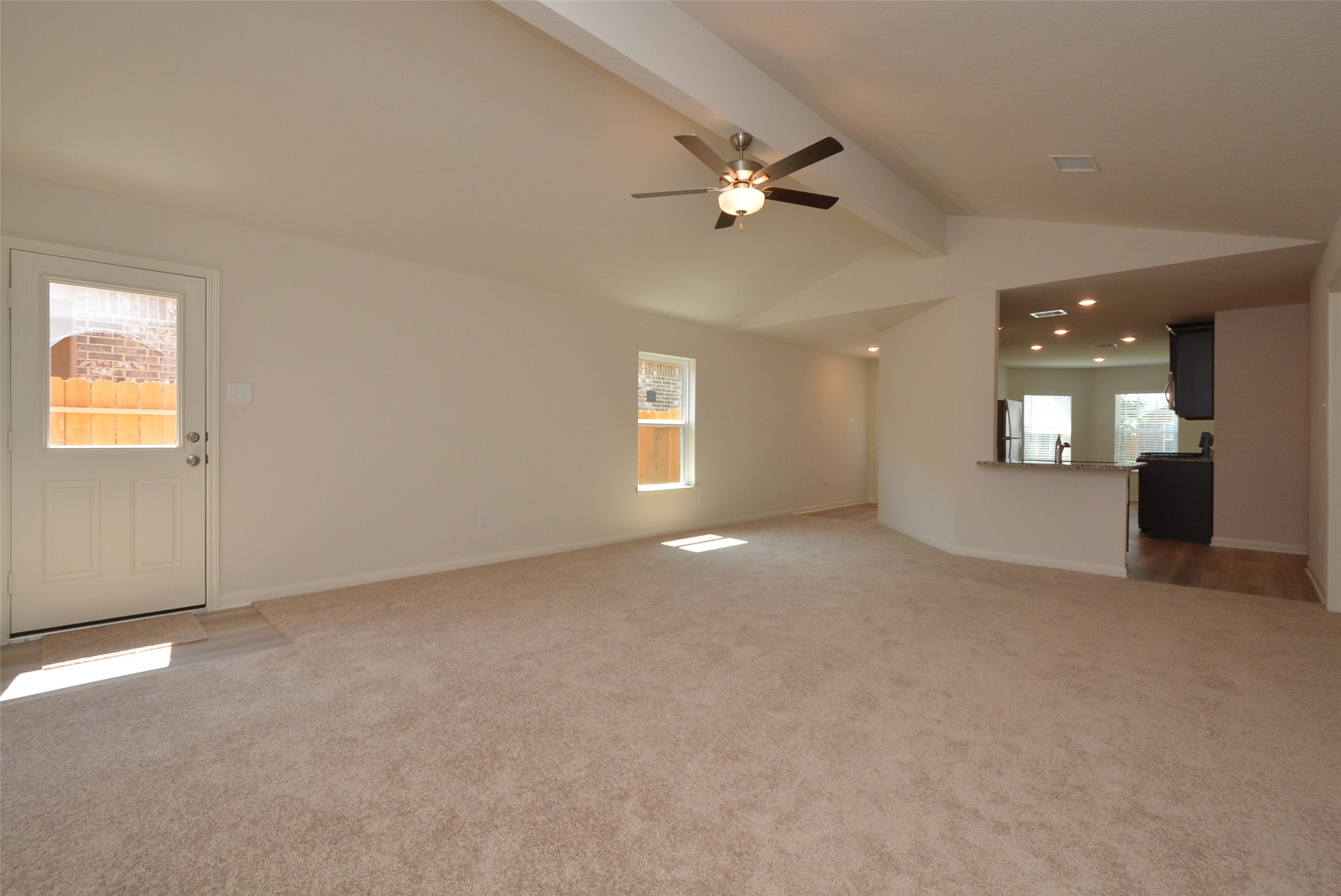 22426 Kennons Way Property Photo 17