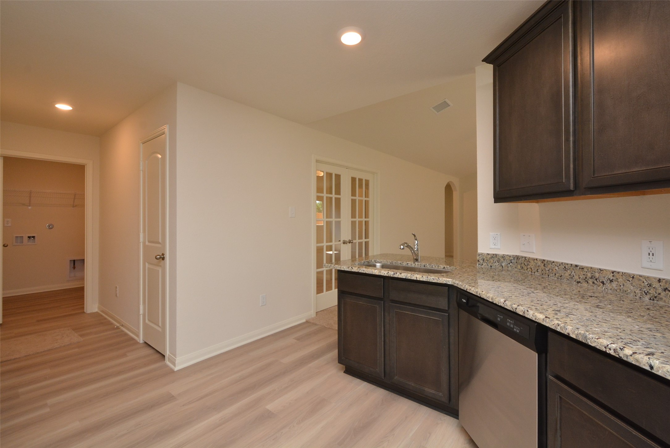 22426 Kennons Way Property Photo 21