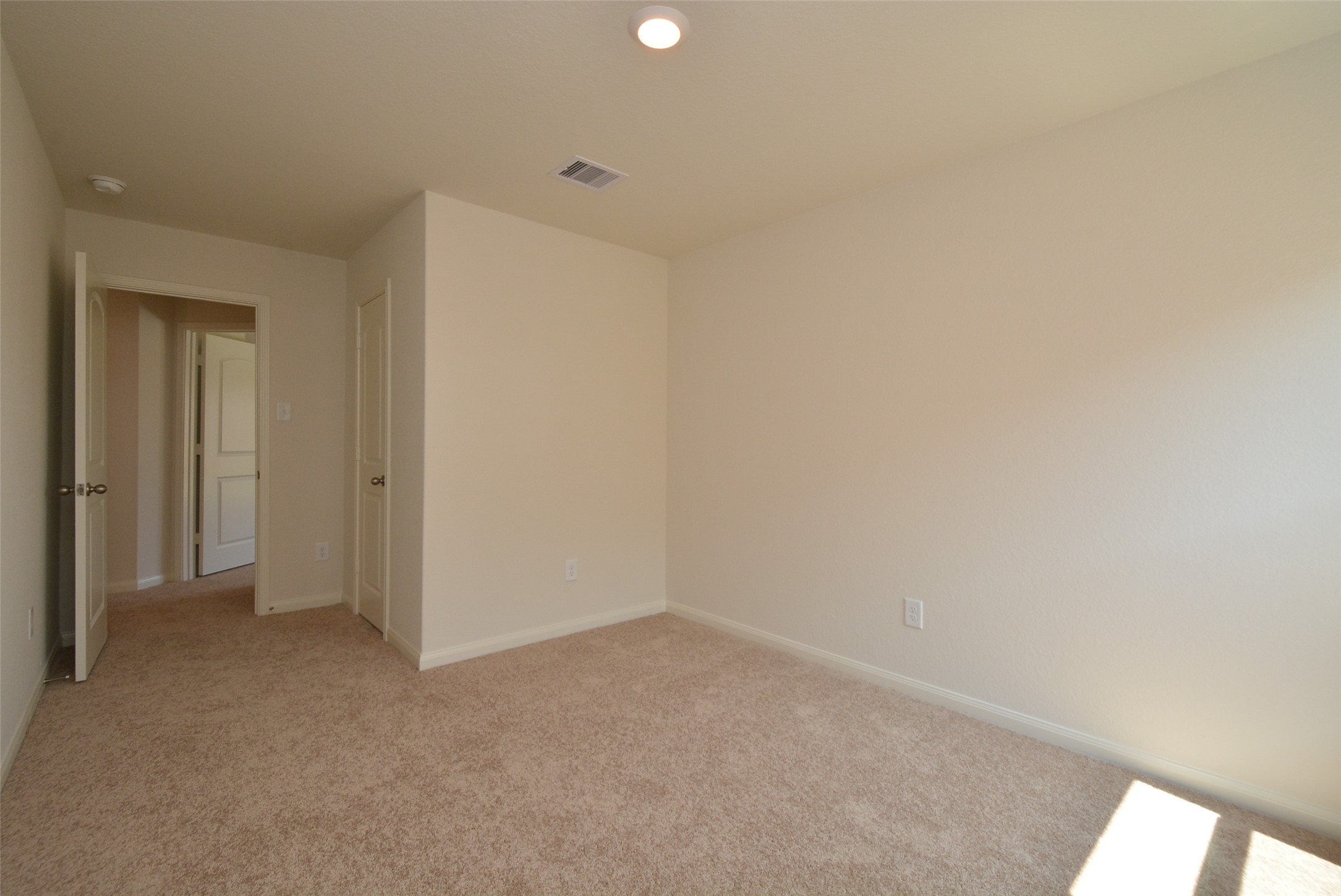 22426 Kennons Way Property Photo 29