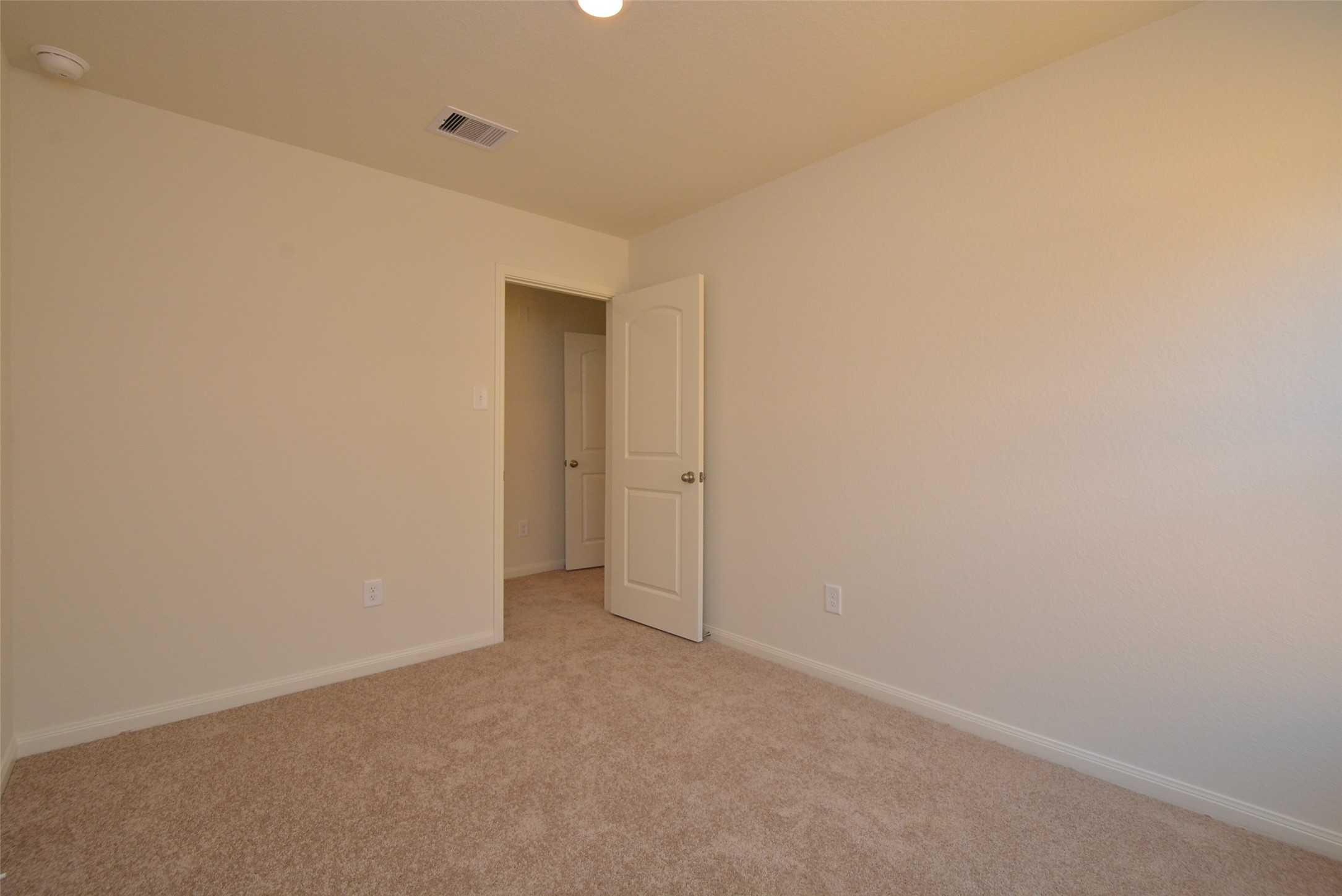 22426 Kennons Way Property Photo 32