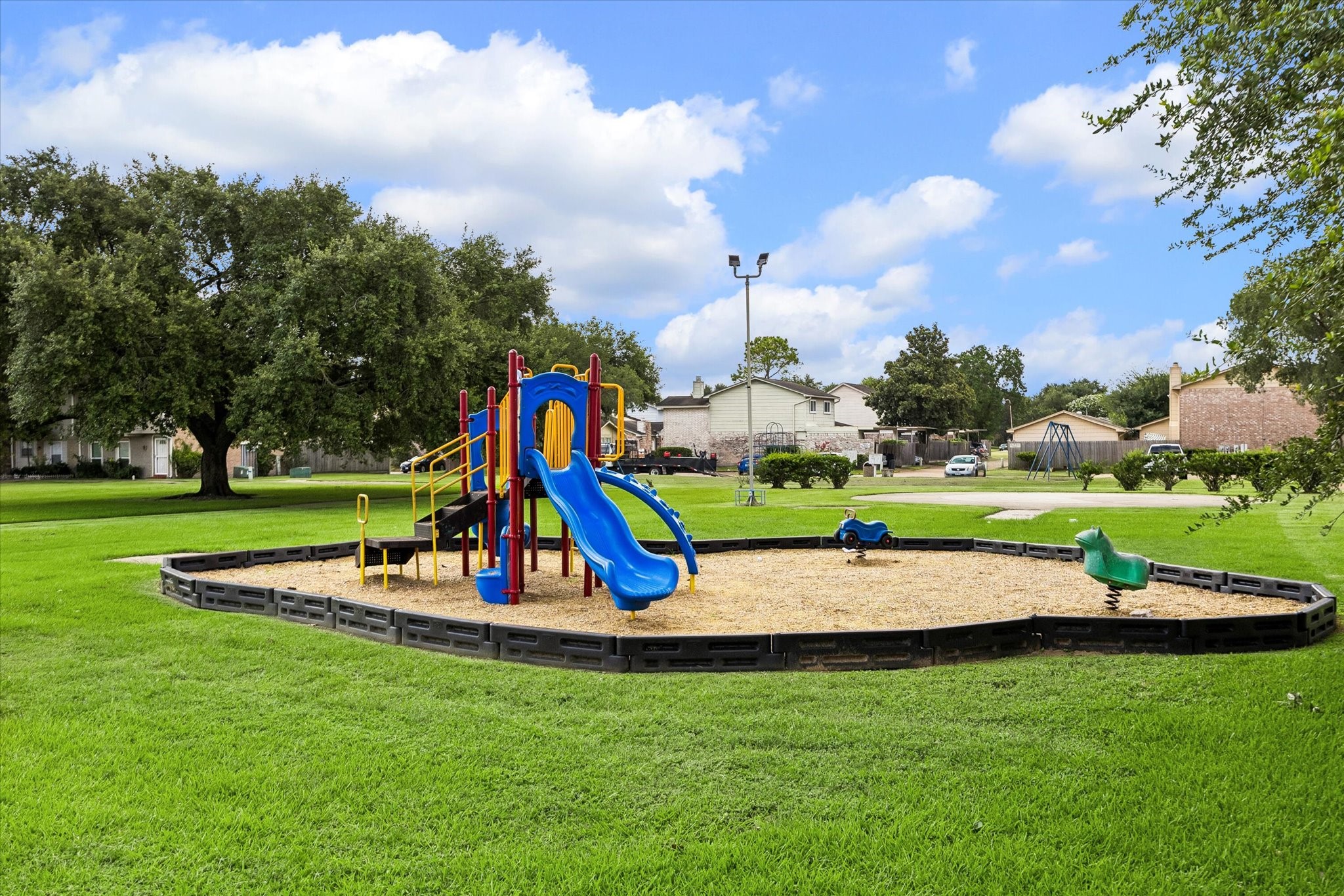 6407 S Briar Bayou Drive Property Photo 14
