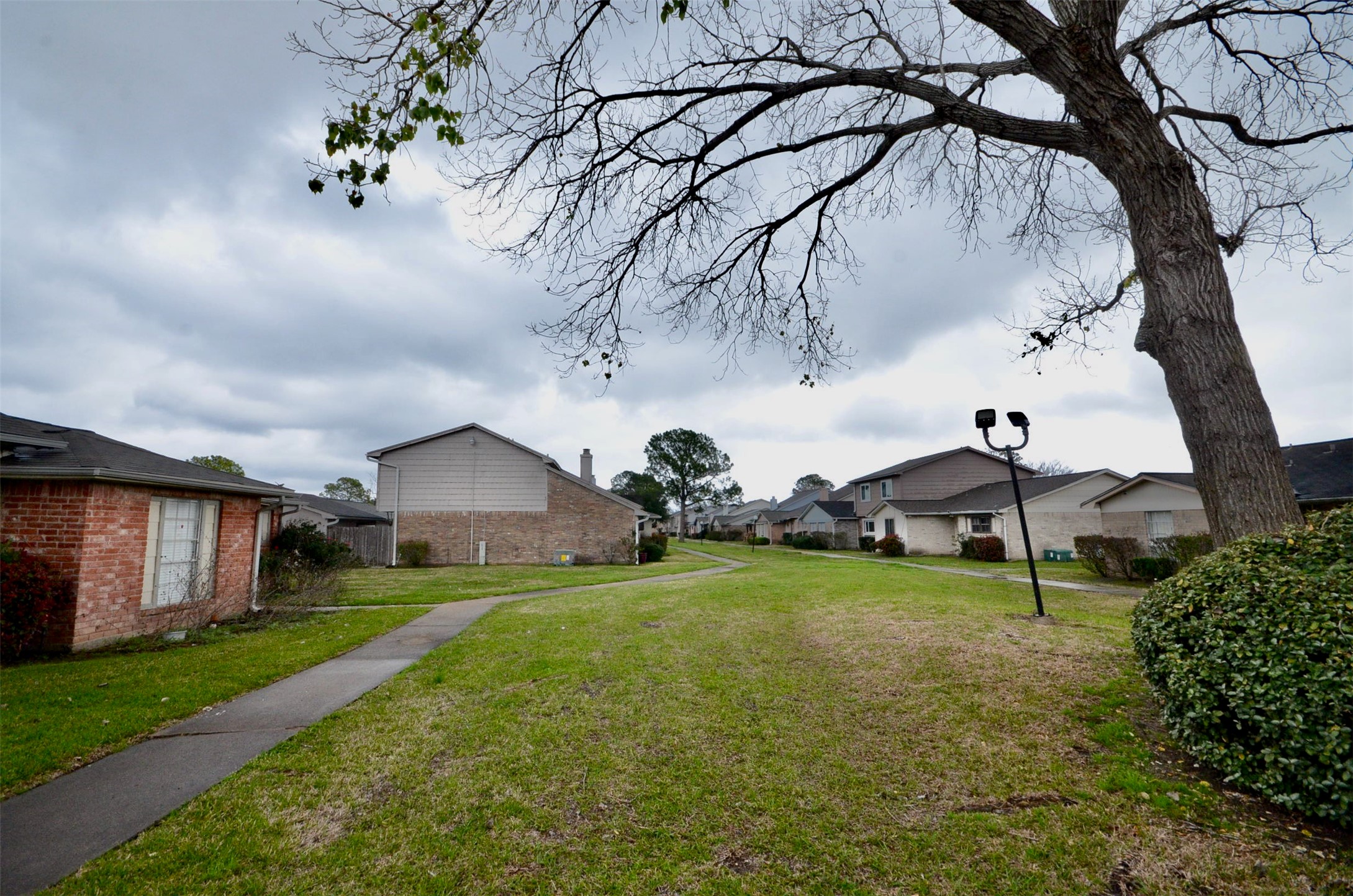 6407 S Briar Bayou Drive Property Photo 19