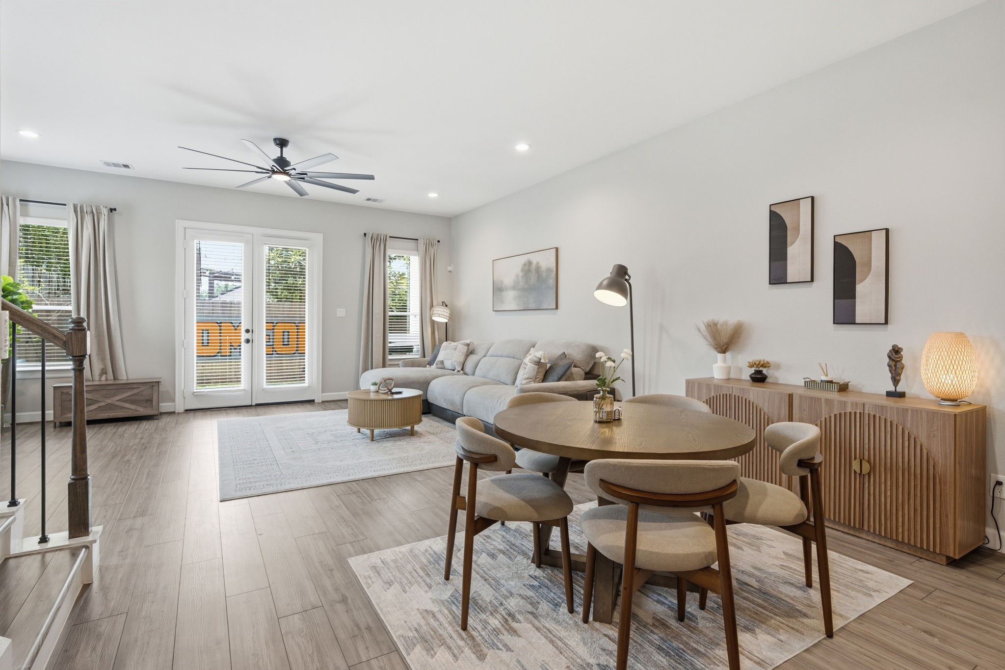 1109 Robbie Street Property Photo 7