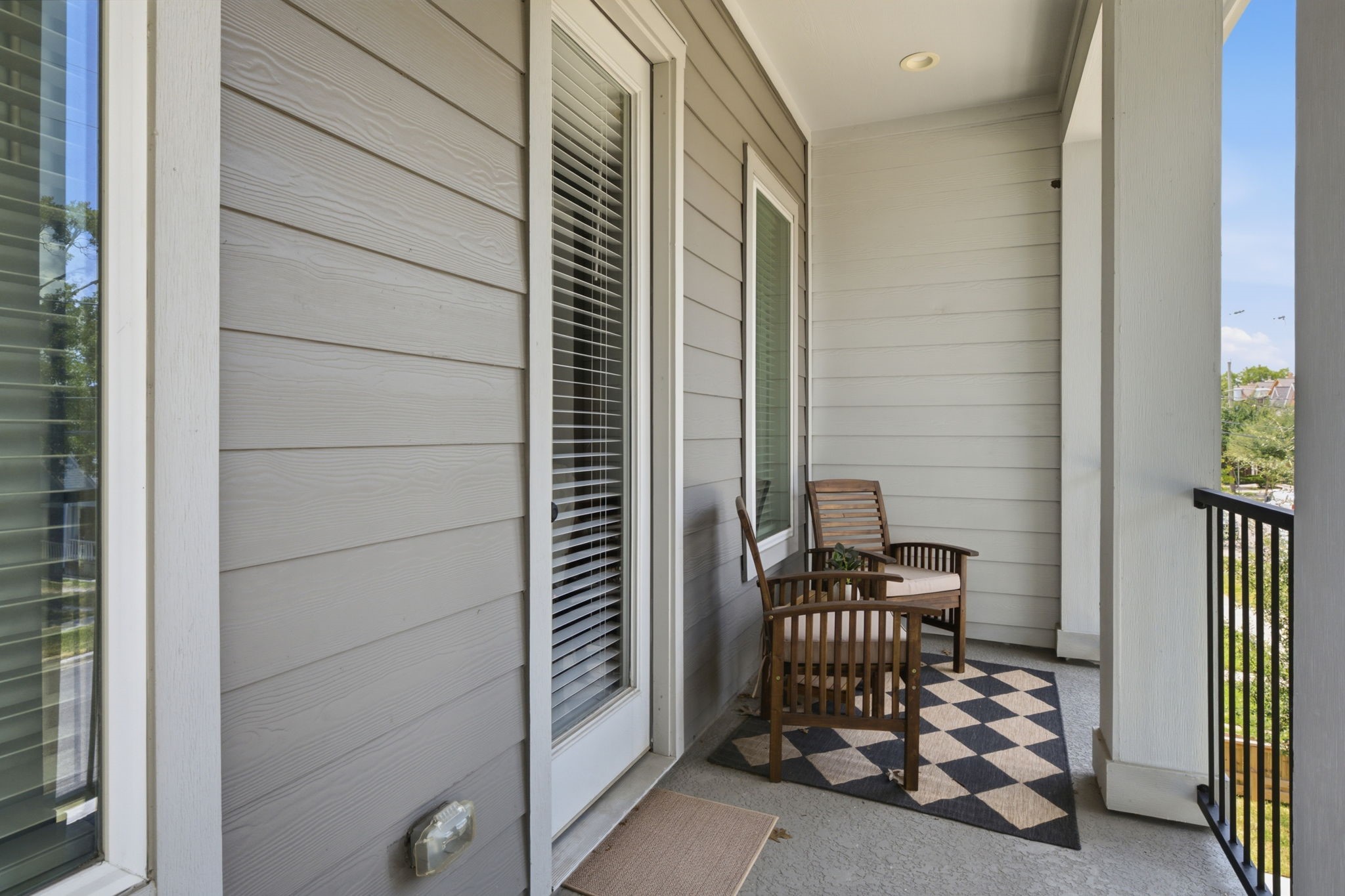 1109 Robbie Street Property Photo 10