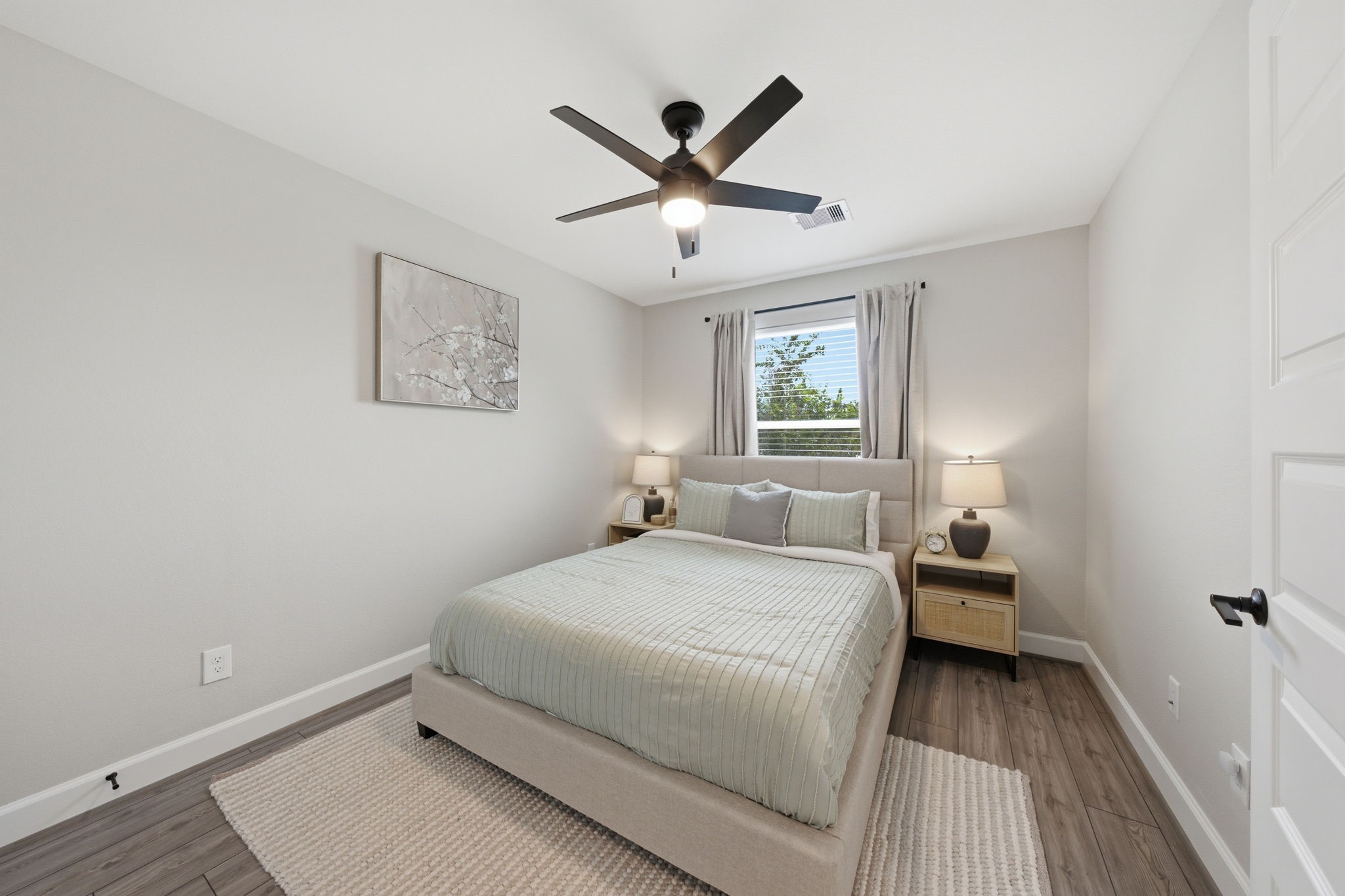 1109 Robbie Street Property Photo 17