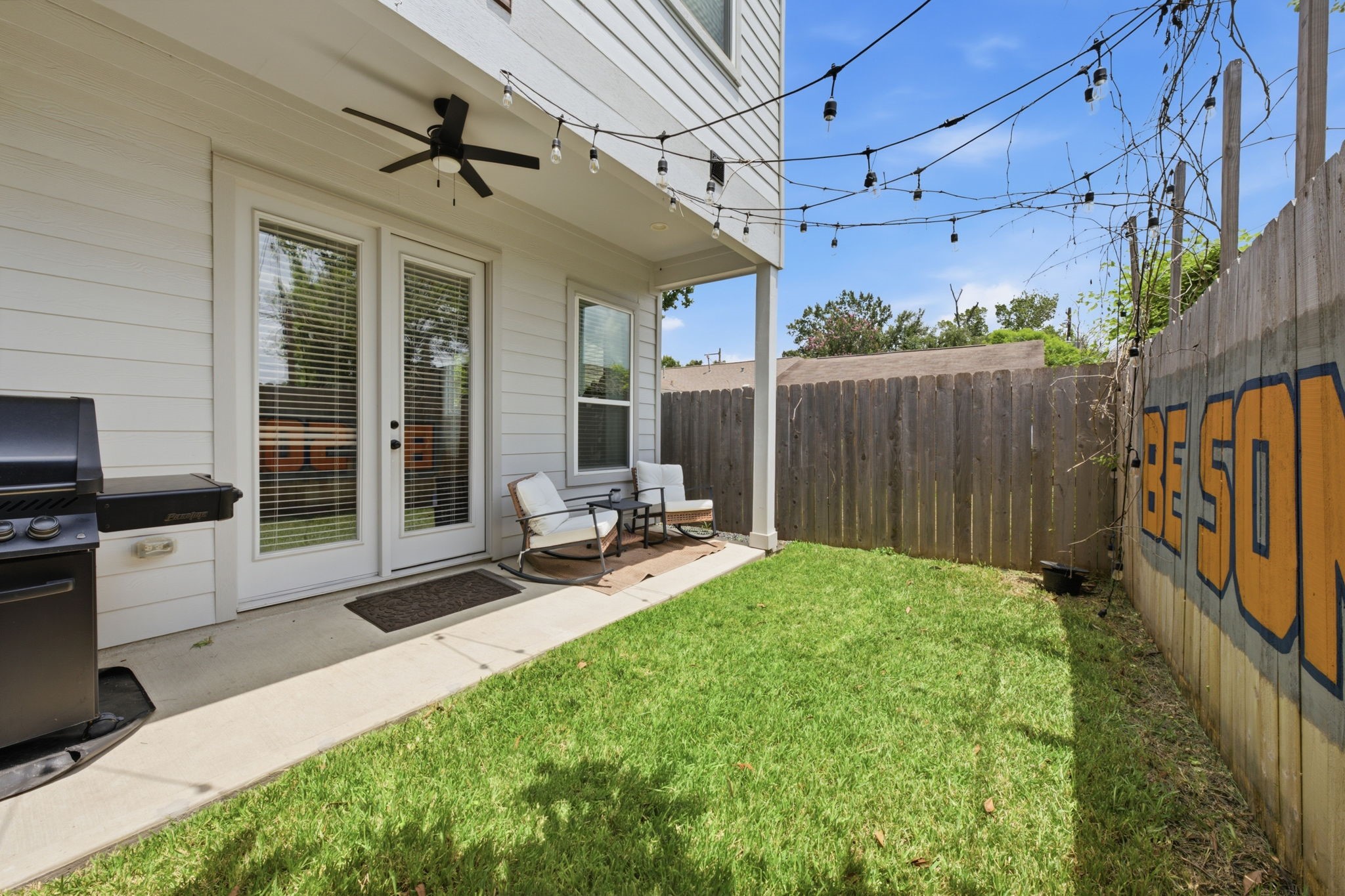 1109 Robbie Street Property Photo 19