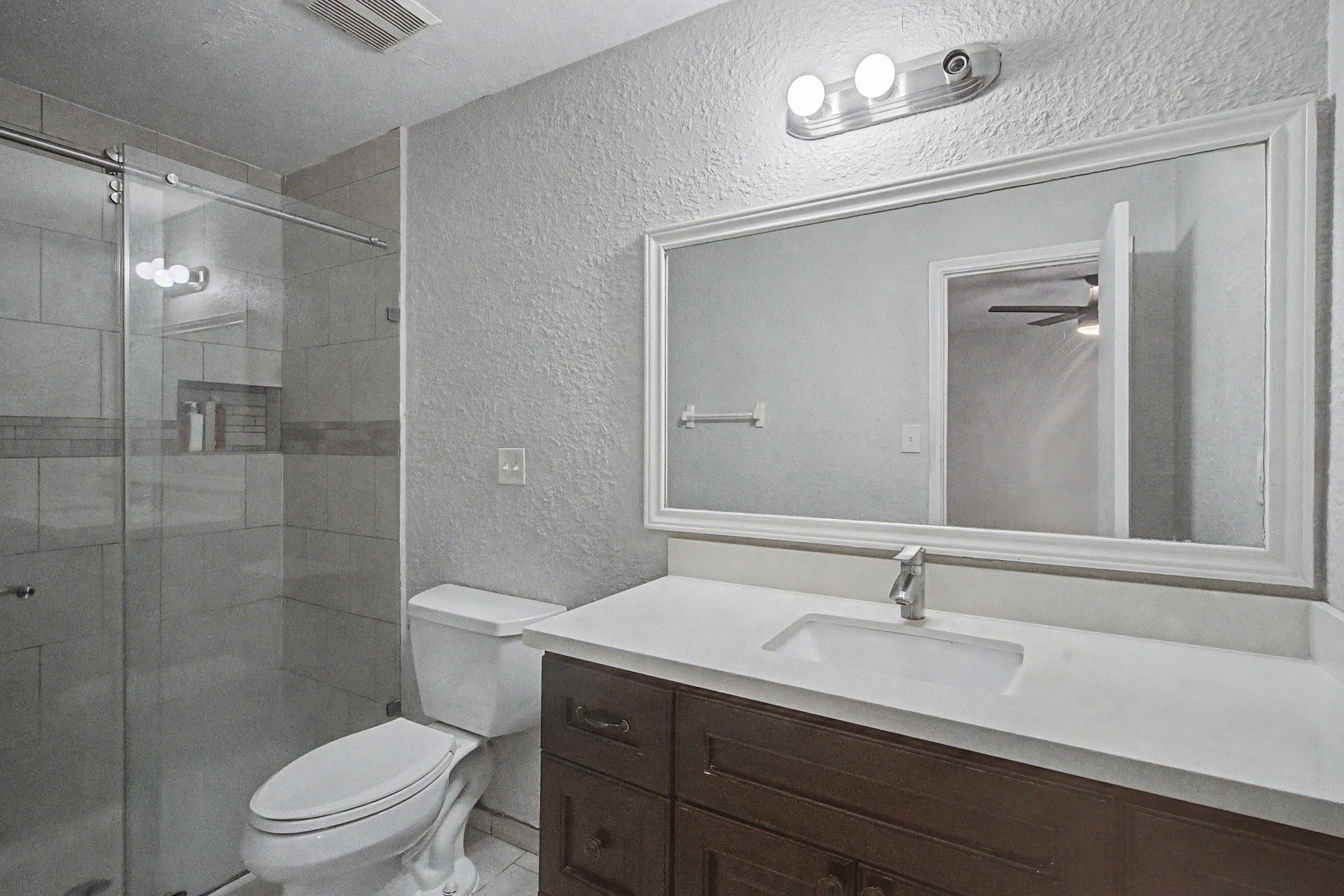 413 W Semands Avenue Property Photo 12