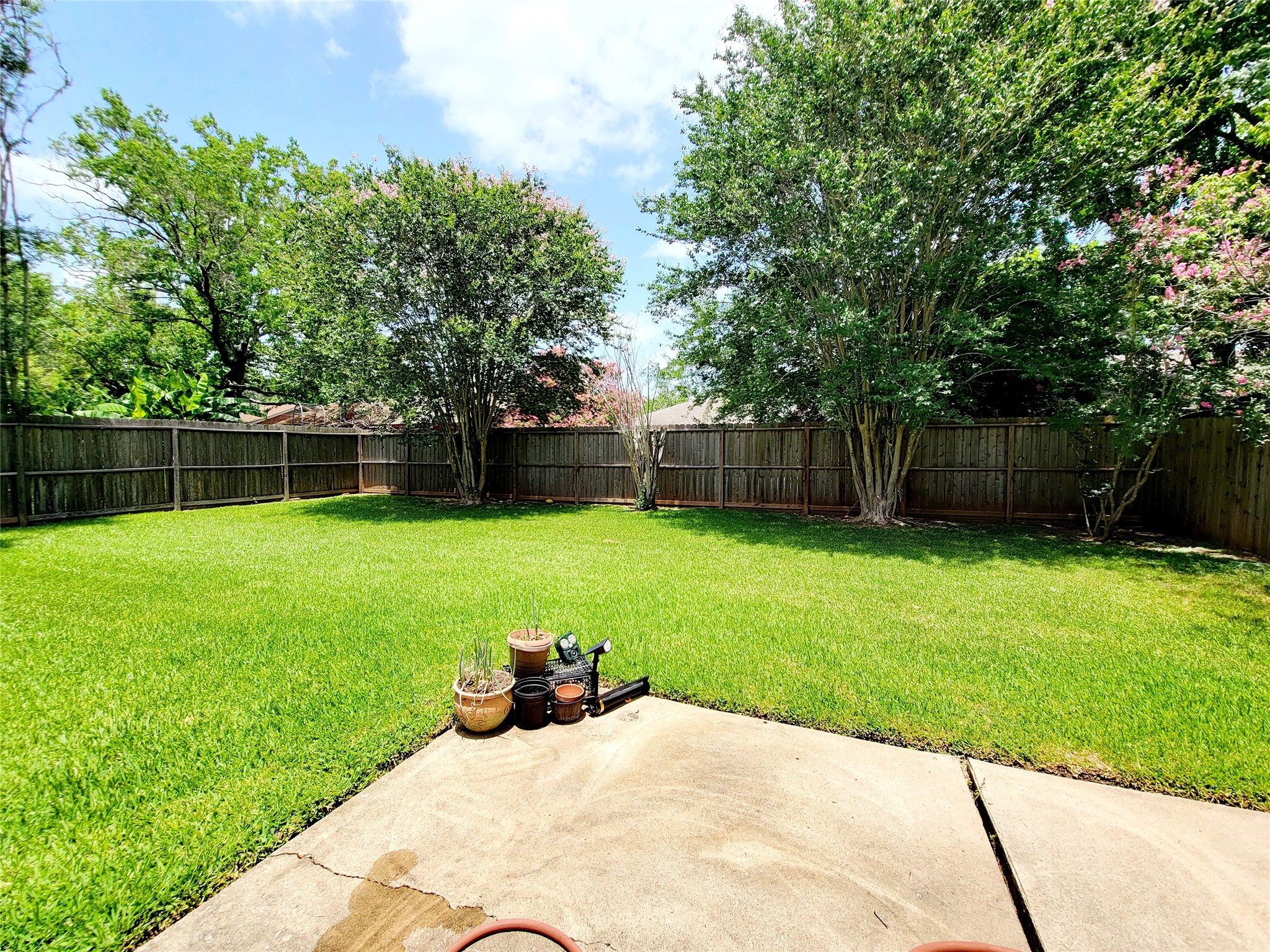 3005 Winchester Property Photo 7