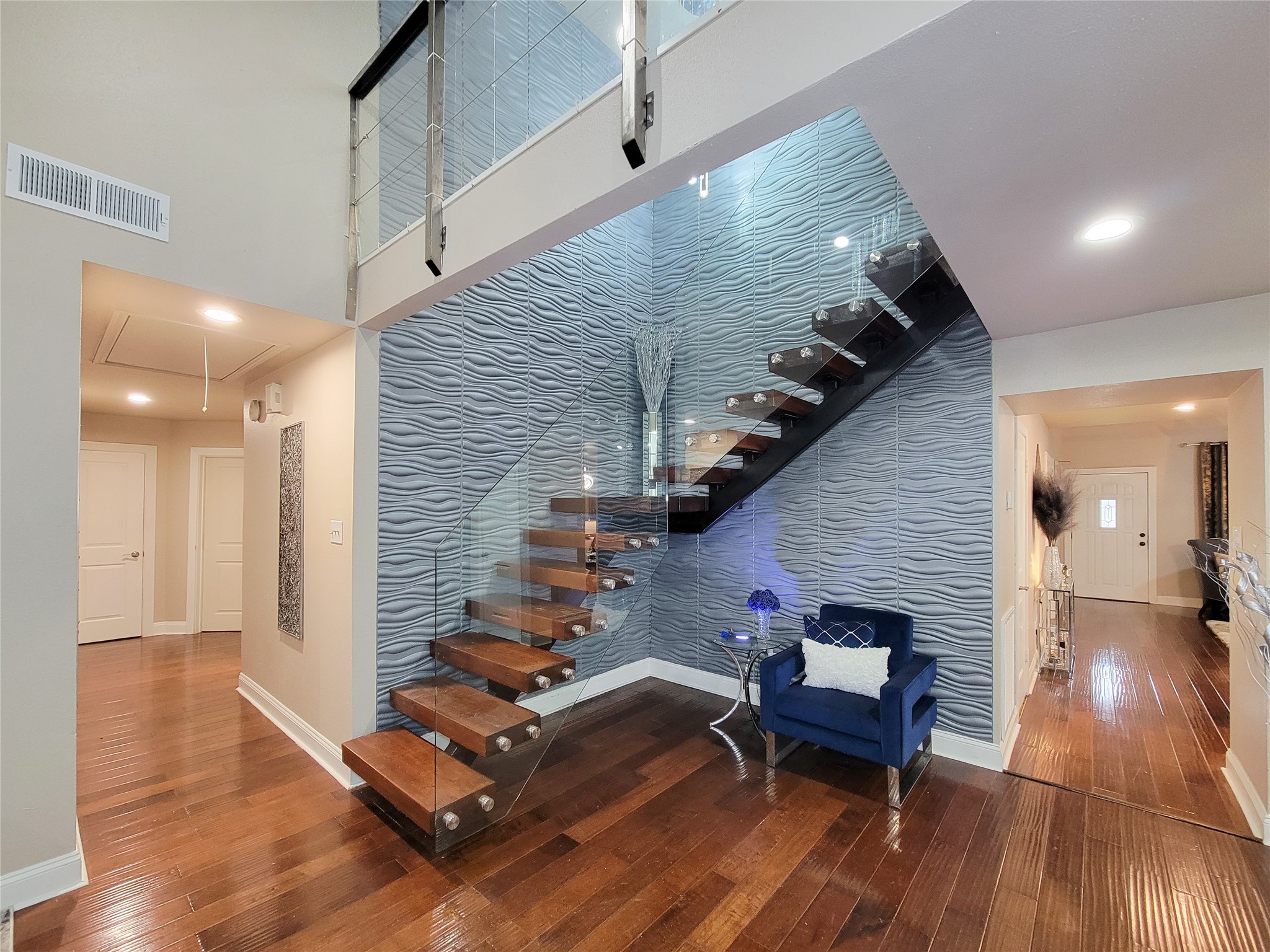 12018 Kleinmeadow Drive Property Photo 1