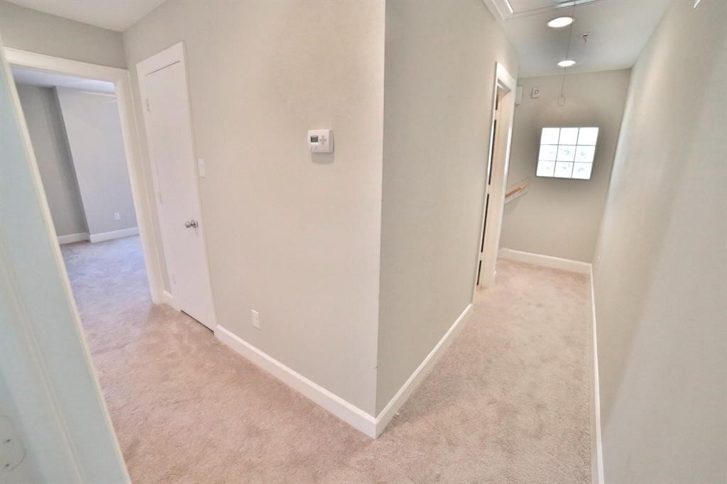 3719 Main Poplar Drive Property Photo 8