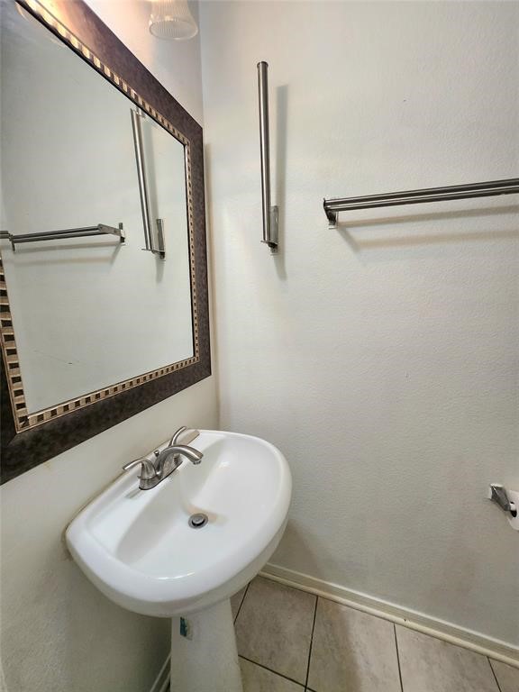 11738 Jelicoe Drive Property Photo 4