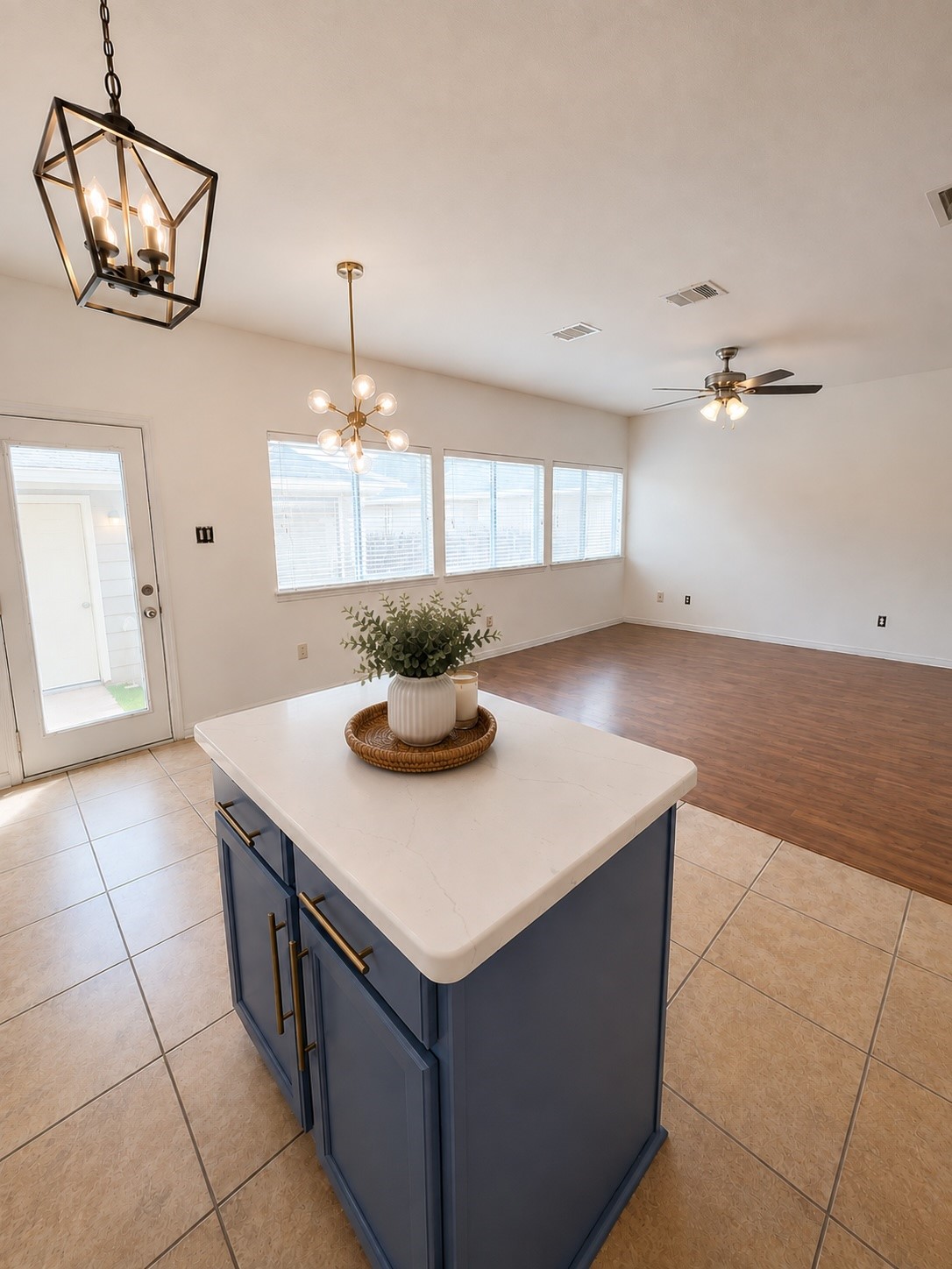 11738 Jelicoe Drive Property Photo 7