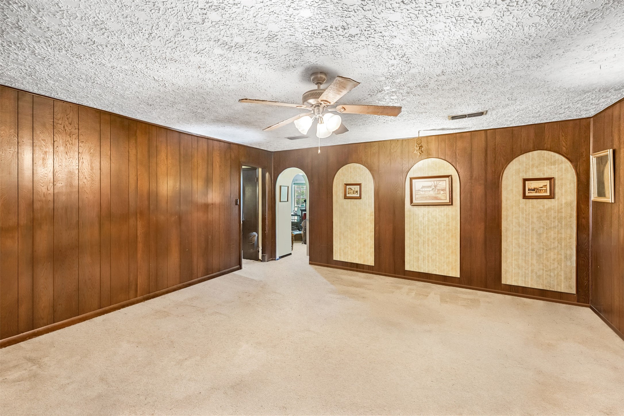 5209 Bucksnort Road Property Photo 6