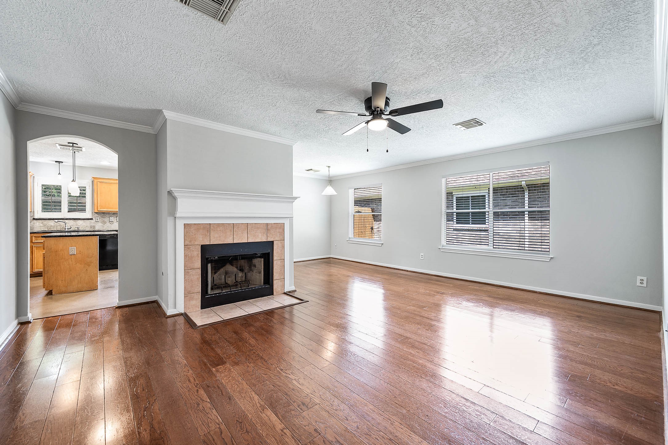5922 James Place Property Photo 5
