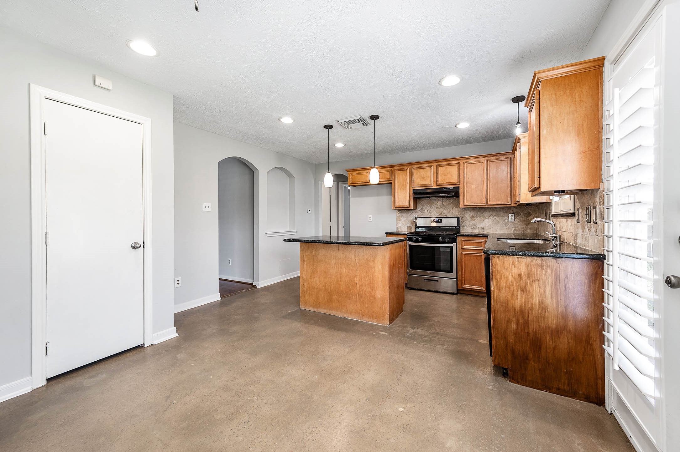 5922 James Place Property Photo 12
